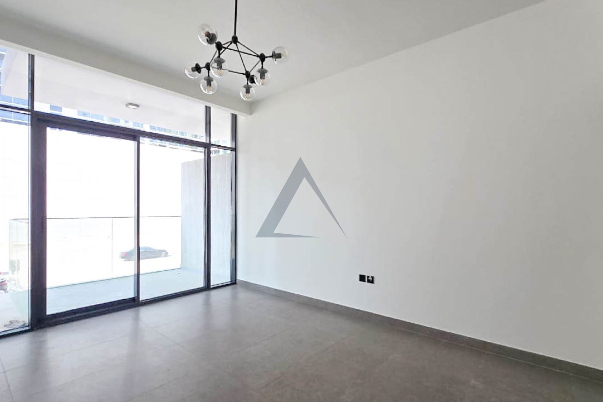 Spacious Apartment | Road View | Ready to Move
