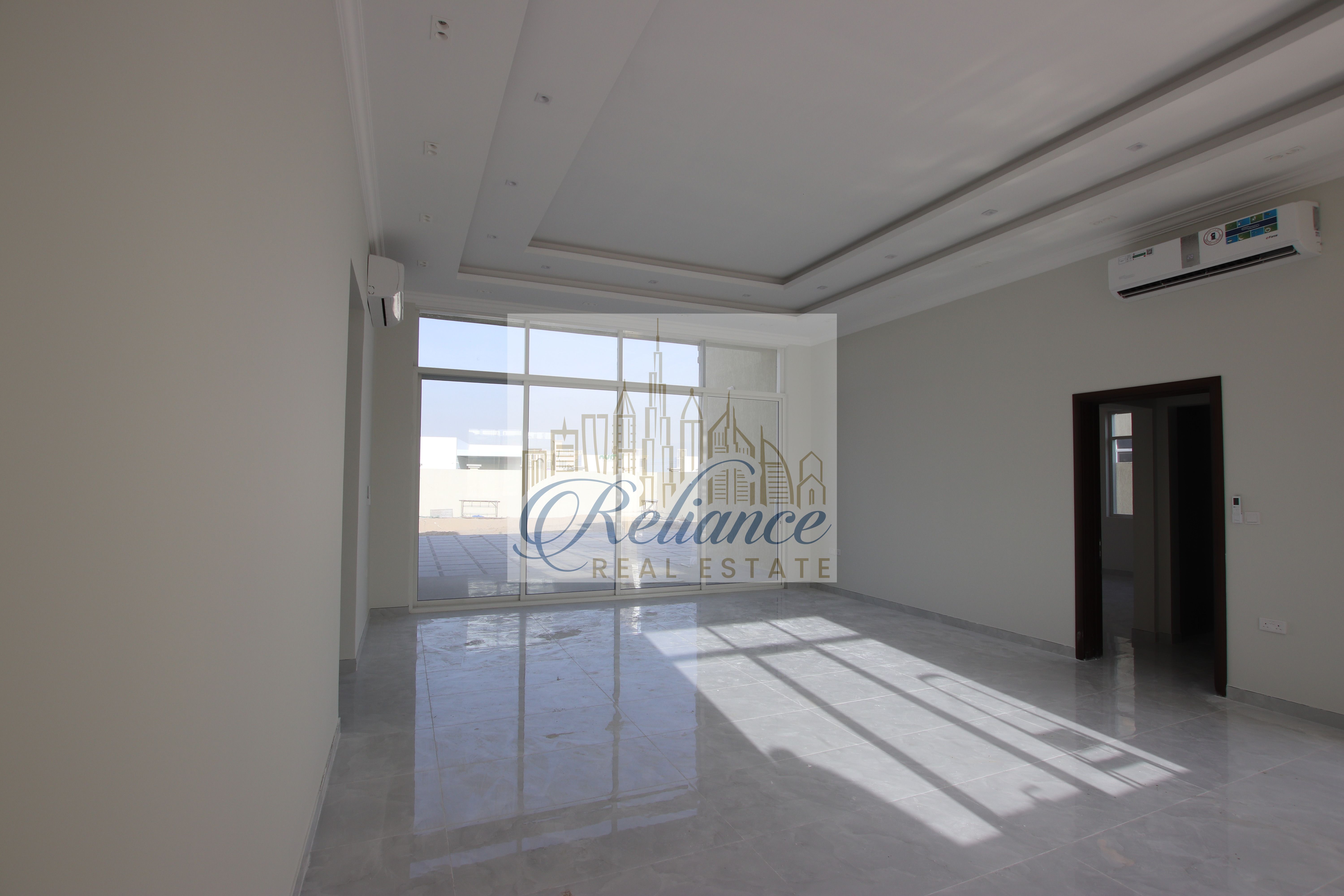 BRAND NEW | LARGE GARDEN | SPACIOUS