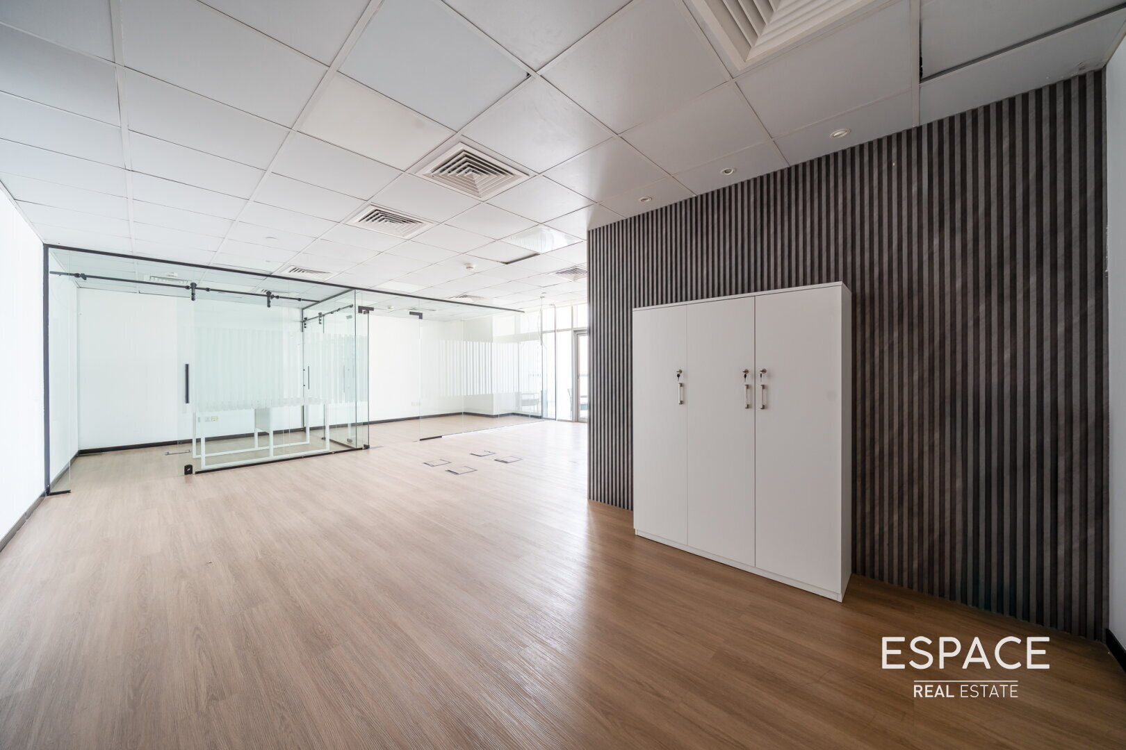 Fully Fitted | Vacant | Unfurnished