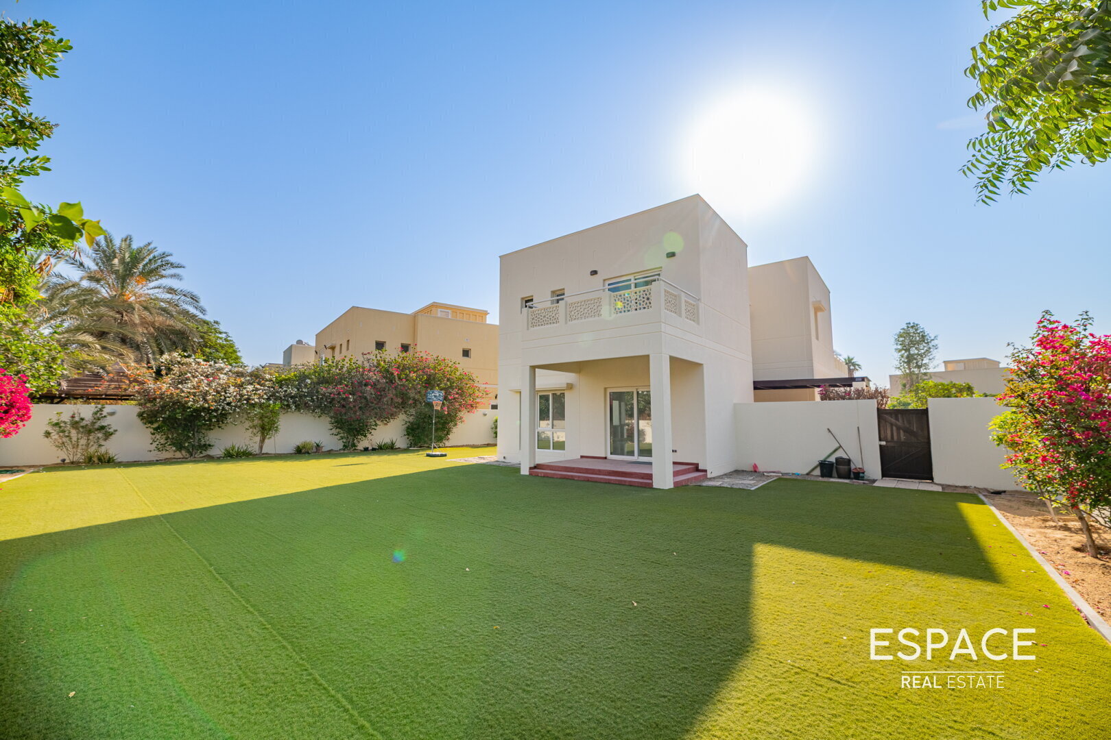 Meadows | Upgraded Kitchen | Large Garden