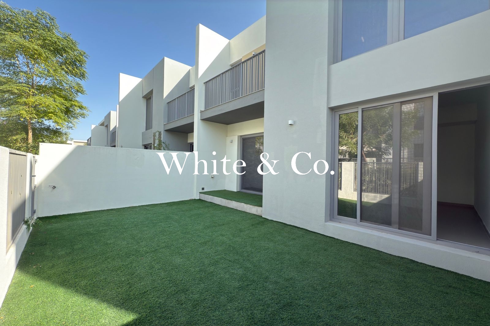 Great Location | Internal | Sunset Views