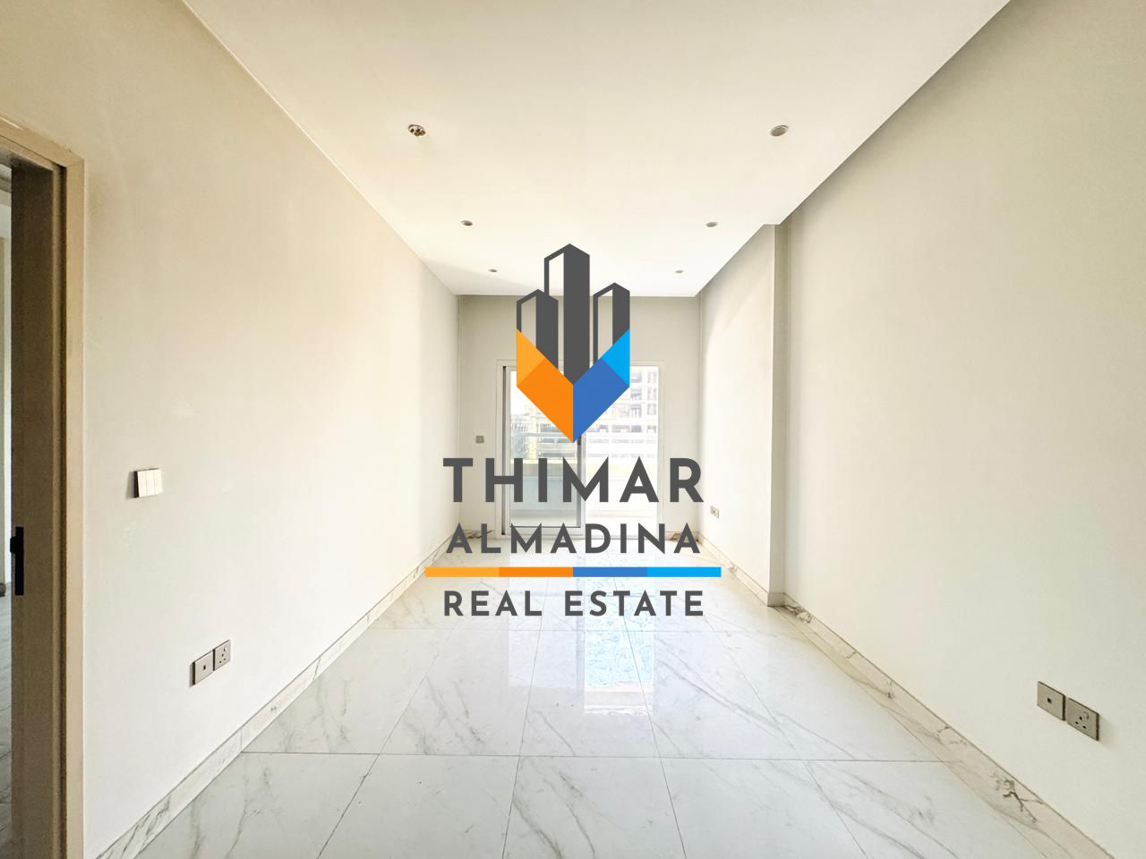 Huge Layout | Natural Light | Best Deal