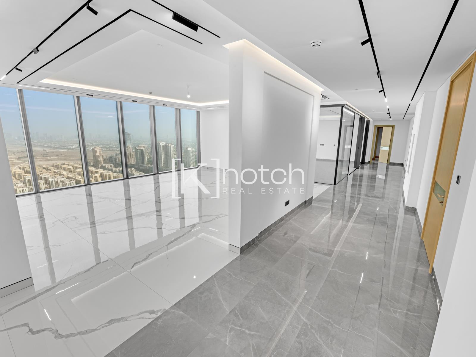 4-bedrooms I 5- bathrooms I Full-Floor Residence