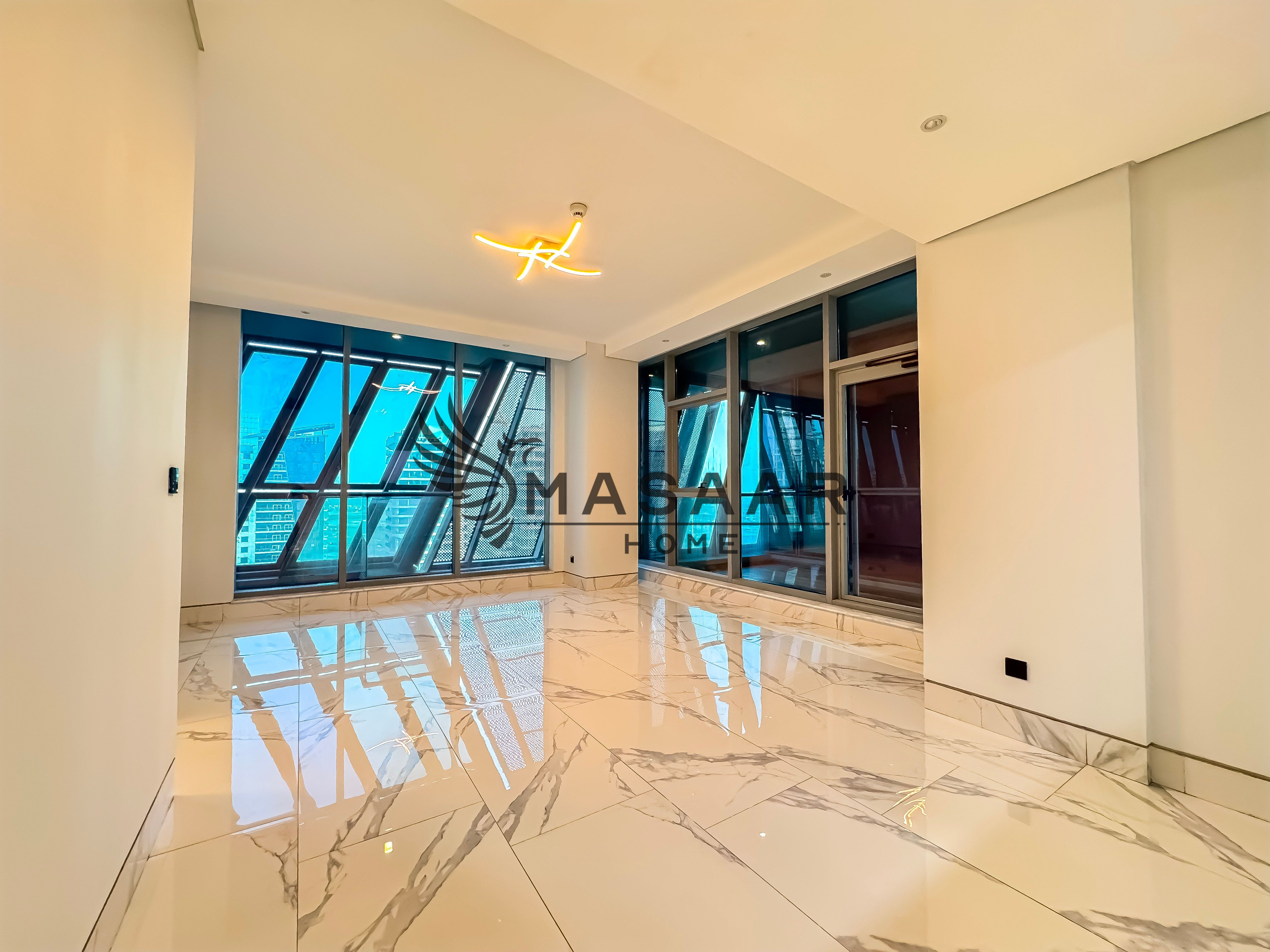 High Floor | Corner Unit | Balcony | Negotiable
