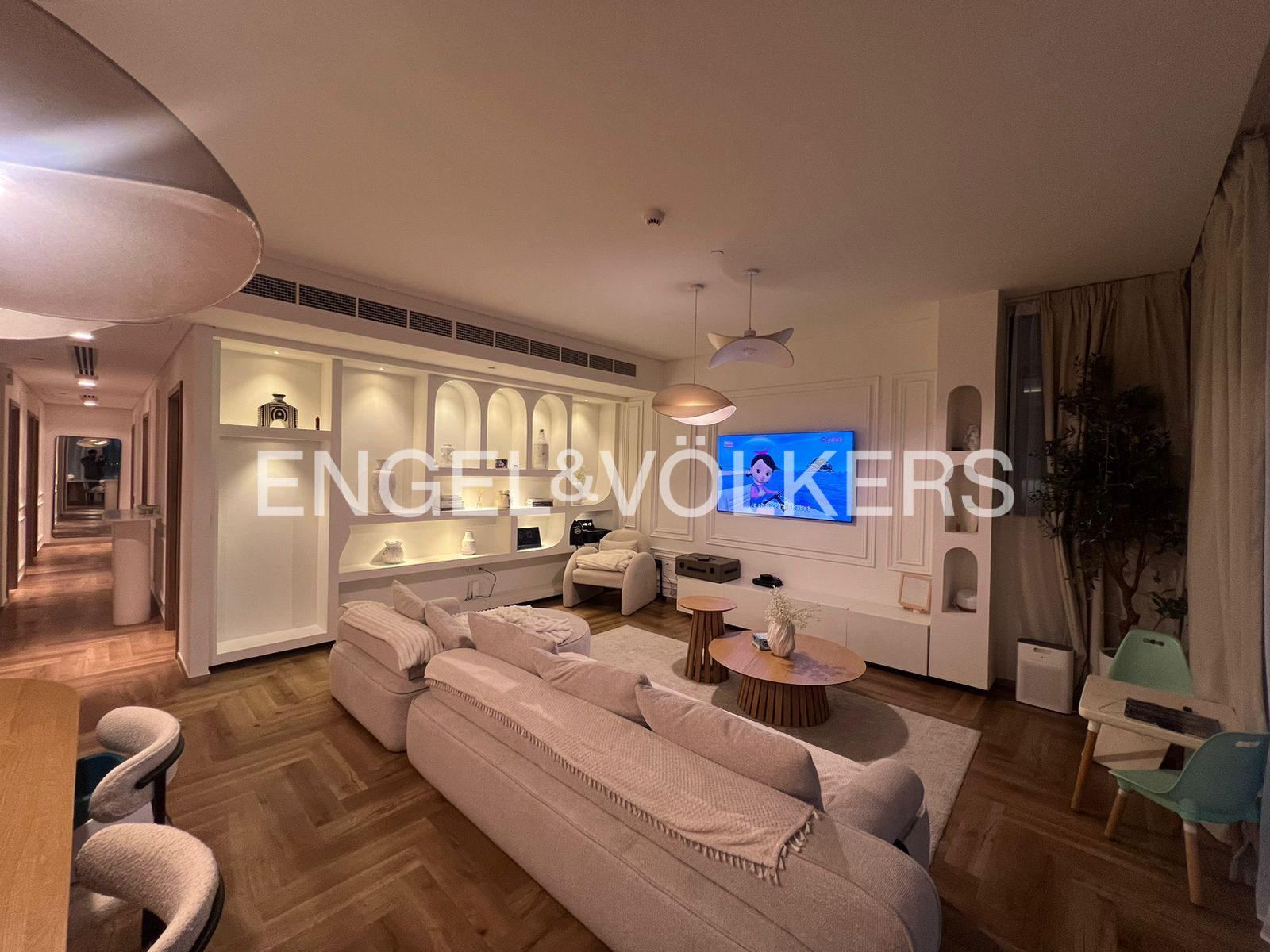 Vacant On Transfer | Furnished | Fully Upgraded