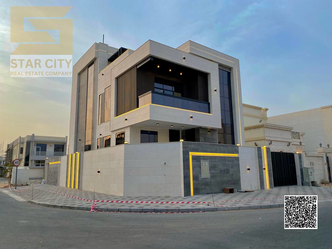 For Sale Luxury Villa in Al Zahia Ajman A three story villa with 4 master bedrooms and super deluxe finishing