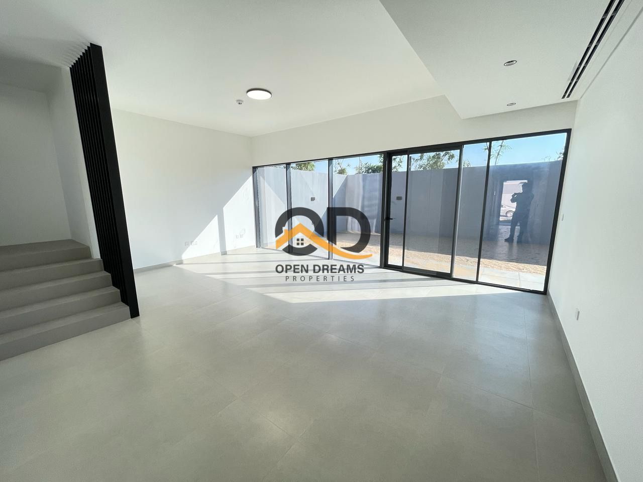 Brand New/3BR Corner Unit Ready To Move