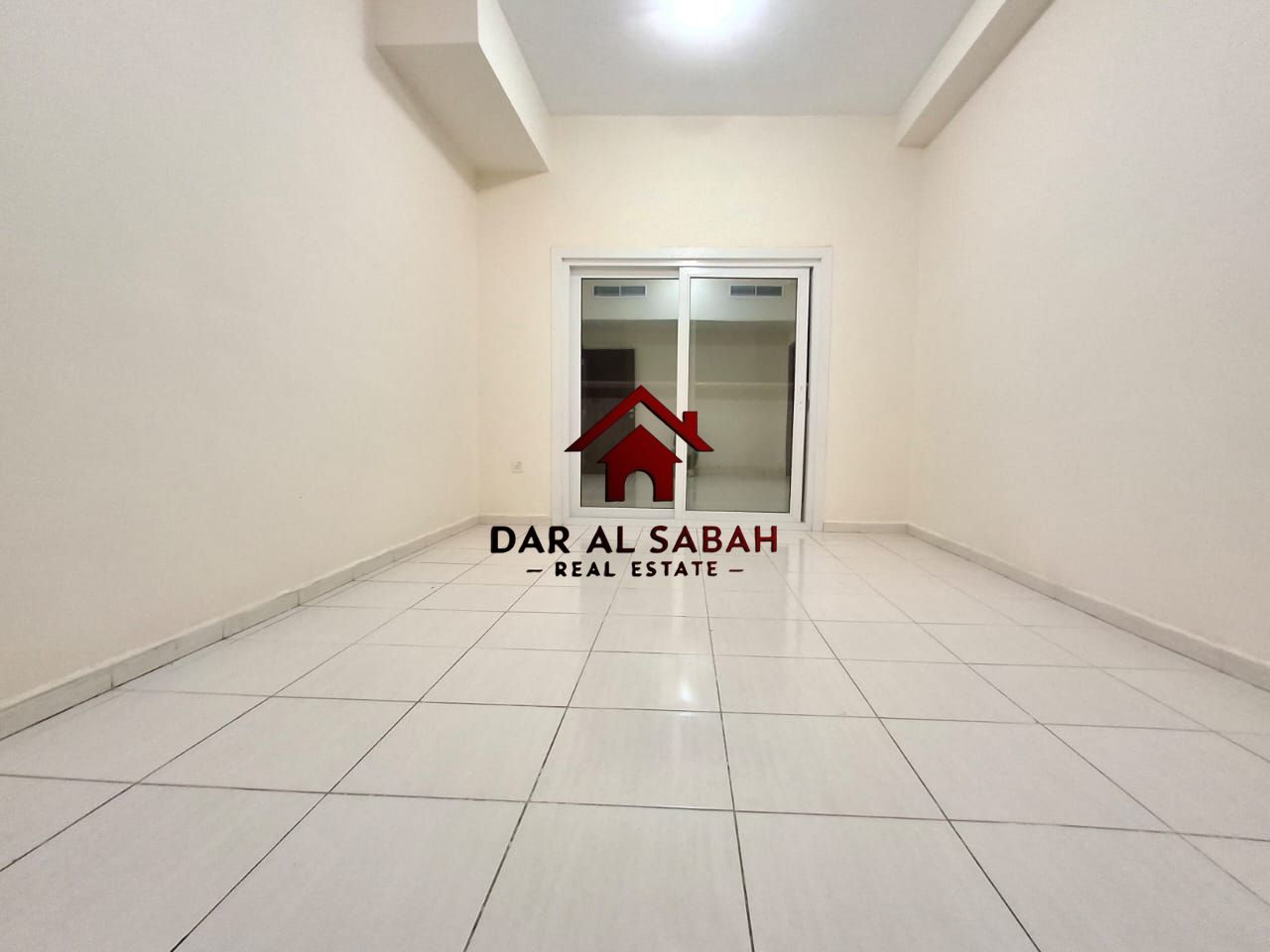 FAMLIY APPARATMENT PRIME LOCATION
