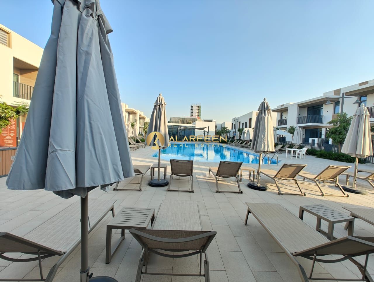 3BR TH I Private Garden & Top Community Amenities