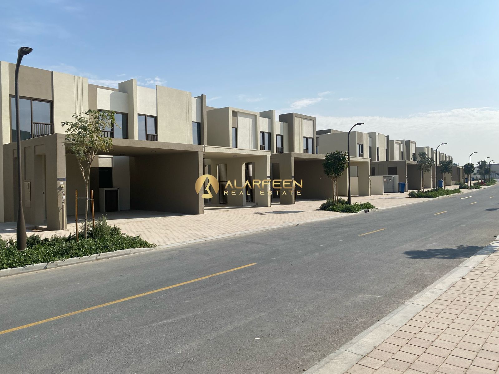 3BHK Villa + Maid I Single Row I Pool View