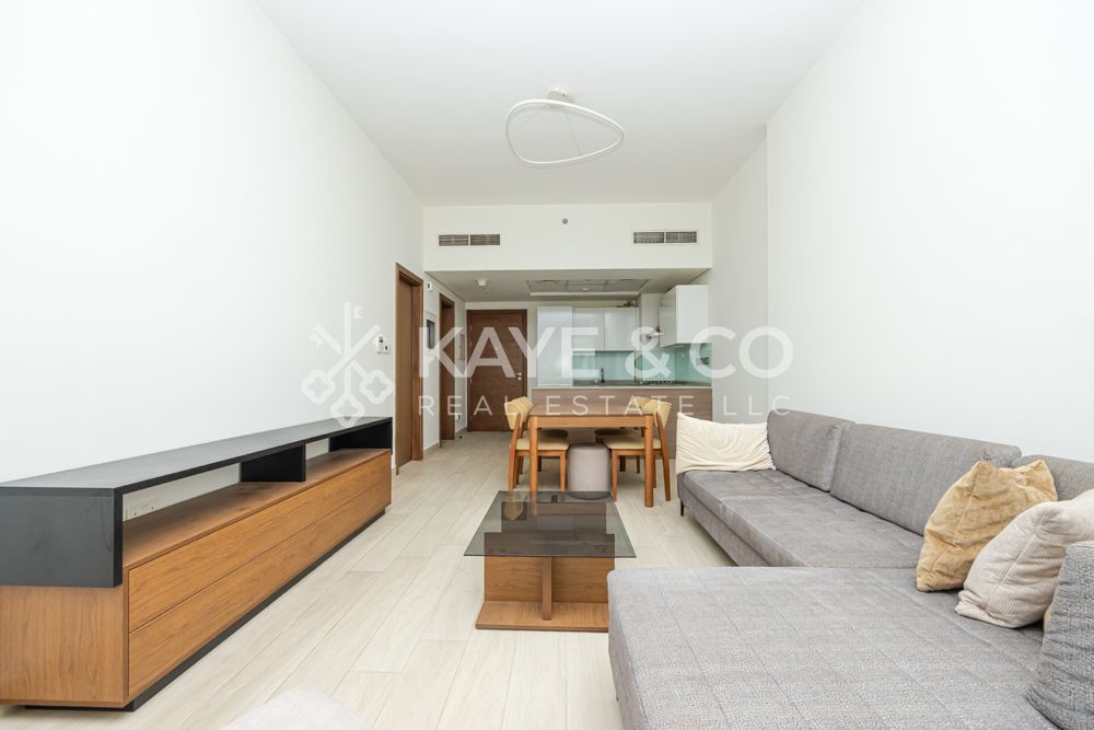 Semi-furnished | Well-maintained | Community View