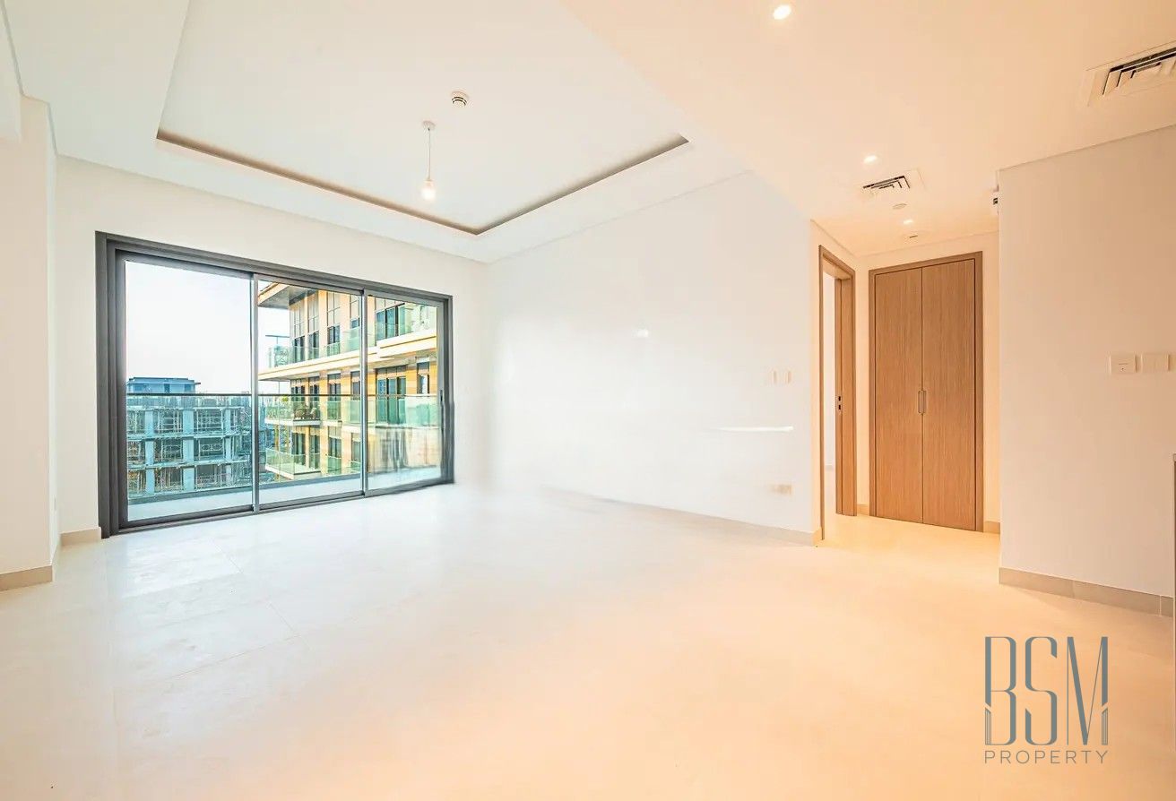 Park View | Big Layout | Ready To Move