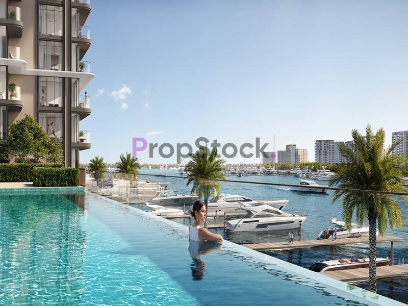 Serene Waterfront Living | Modern Elegant Layout