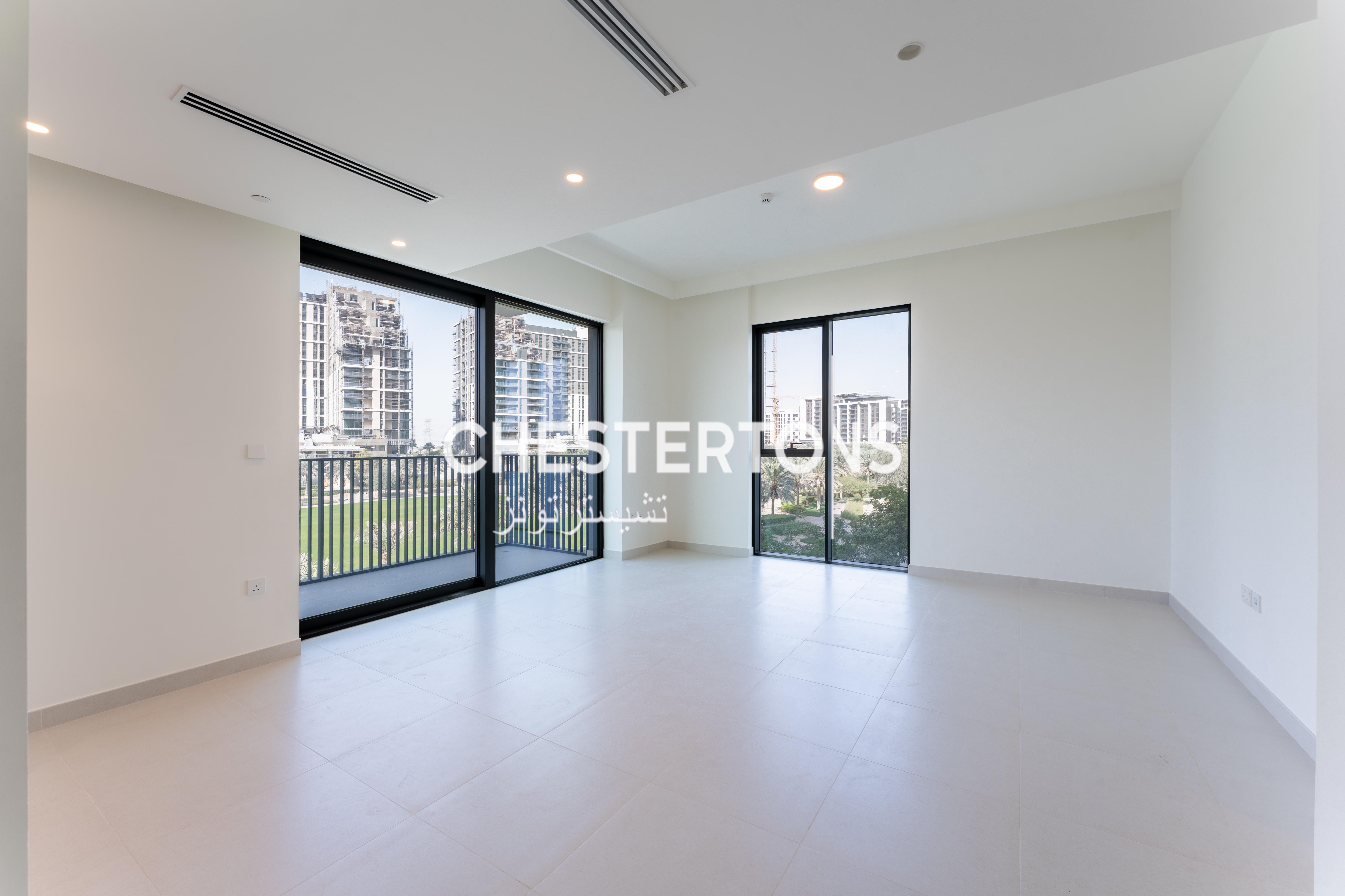 Unique Low-Floor Corner Unit | Spacious Park View