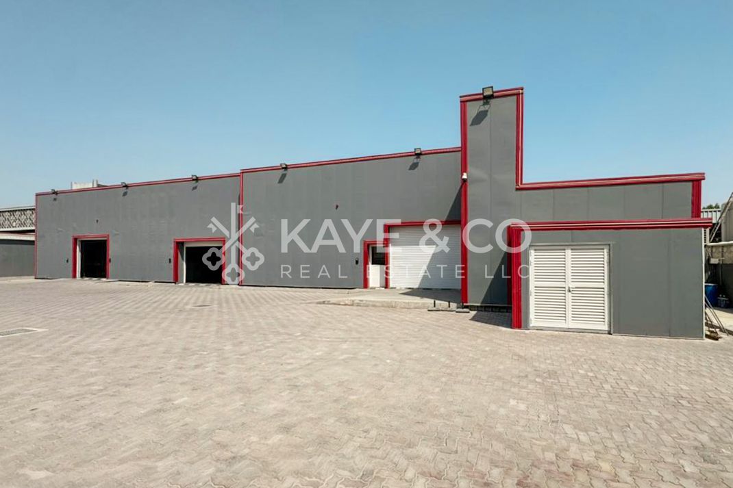 All-in-One Warehouse | Showroom | Office | Parking