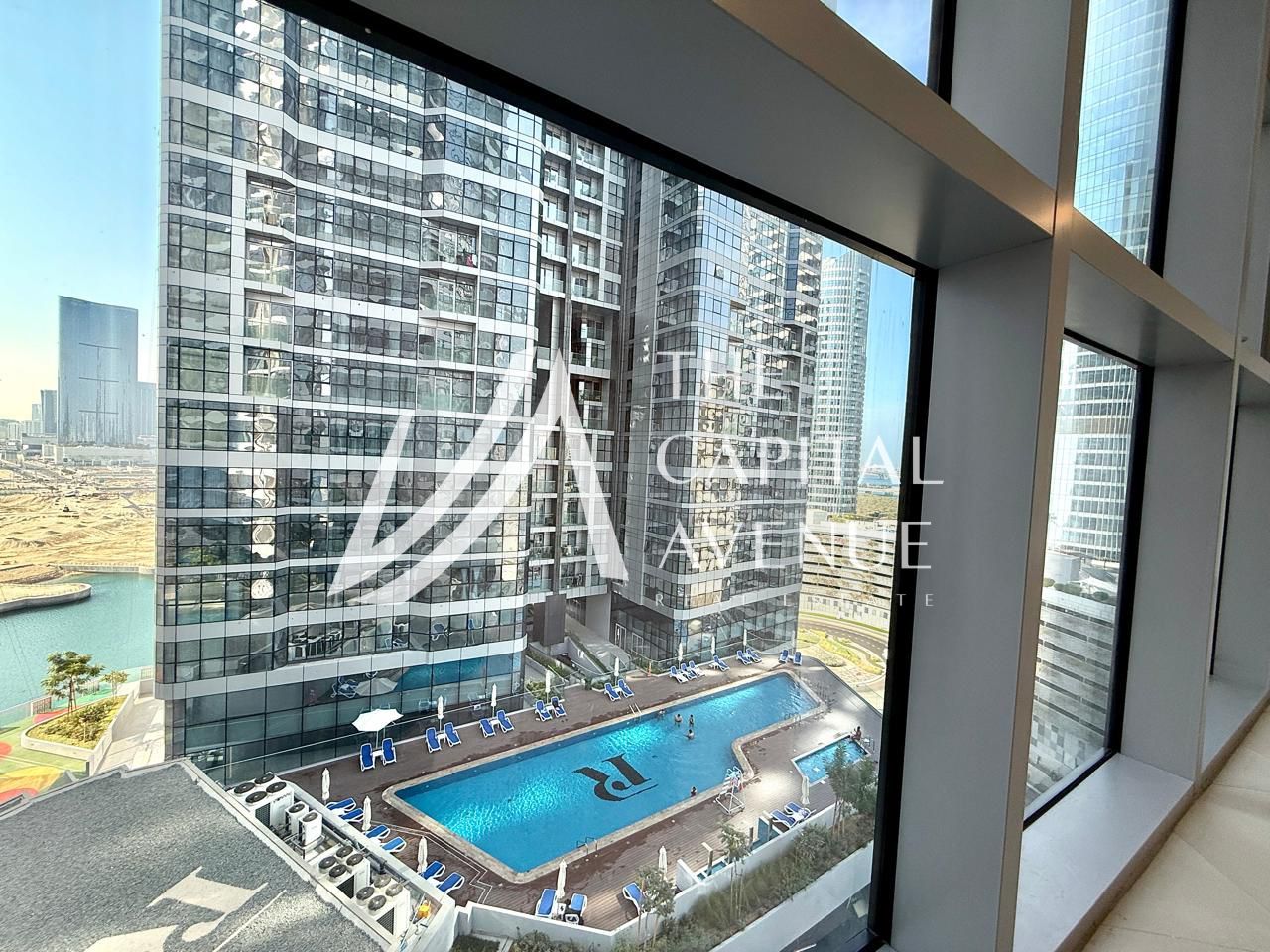 Pool View | Ready to Move In | with Maid's room + Study