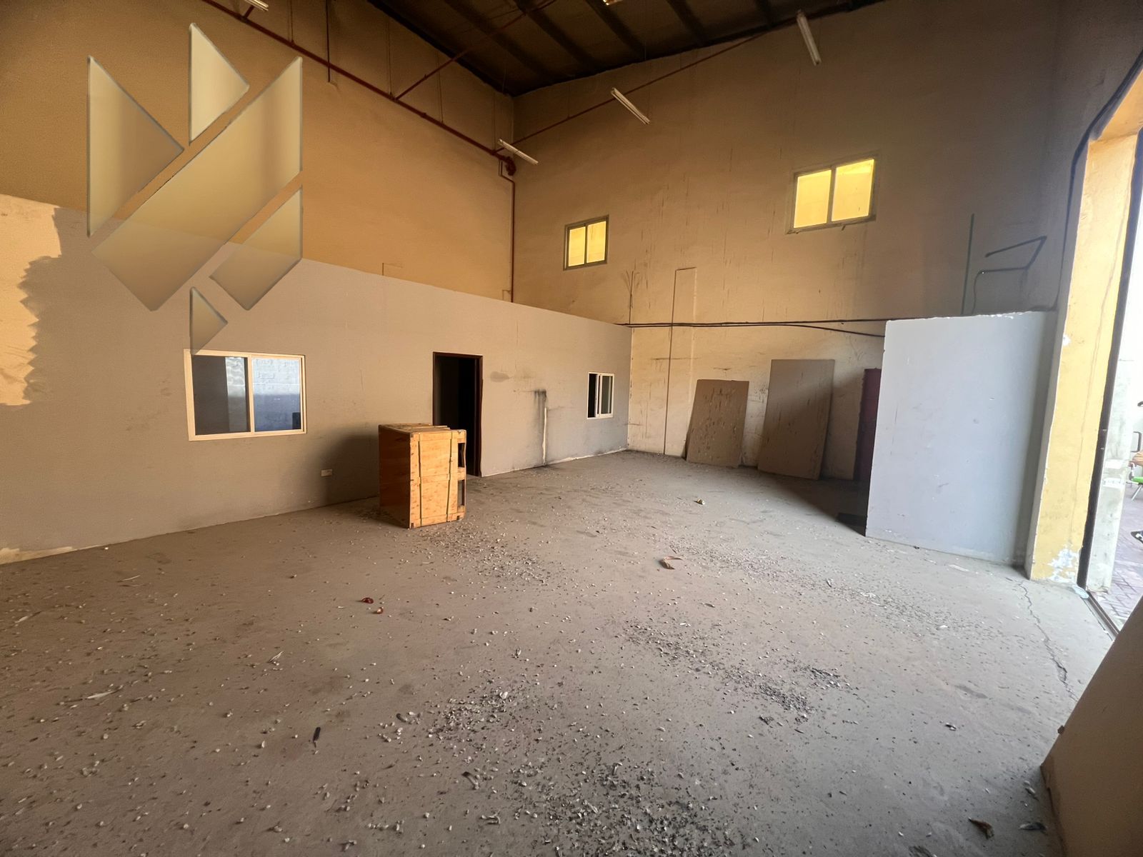 Annual Rent – Warehouse in Industrial Area 11 – Sharjah. Excellent Opportunity. Area: 2700 sq ft