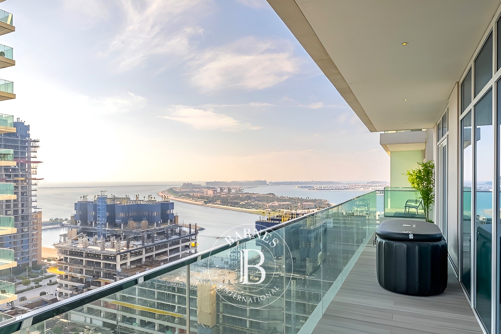 3BR Condo in Dubai, Dubai Harbour