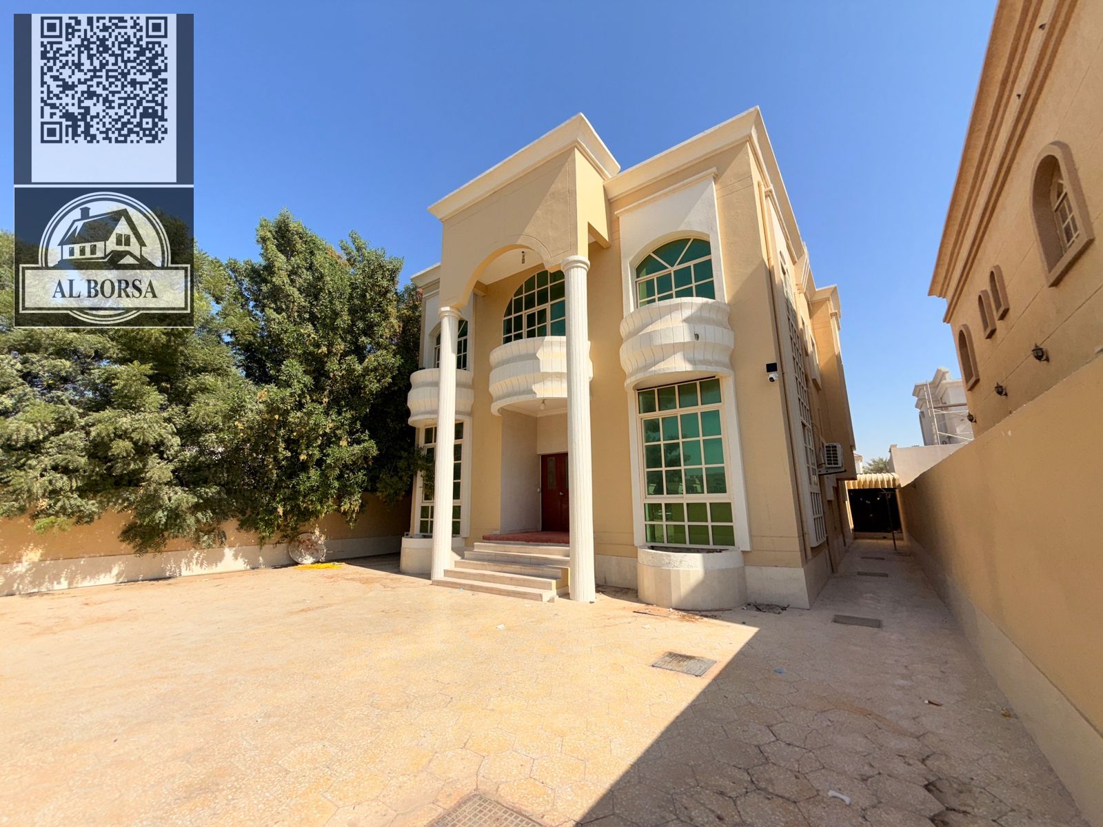For rent: Classic 5-bedroom villa in Al Muwaihat 2 at an excellent price of AED 100,000 (negotiable).