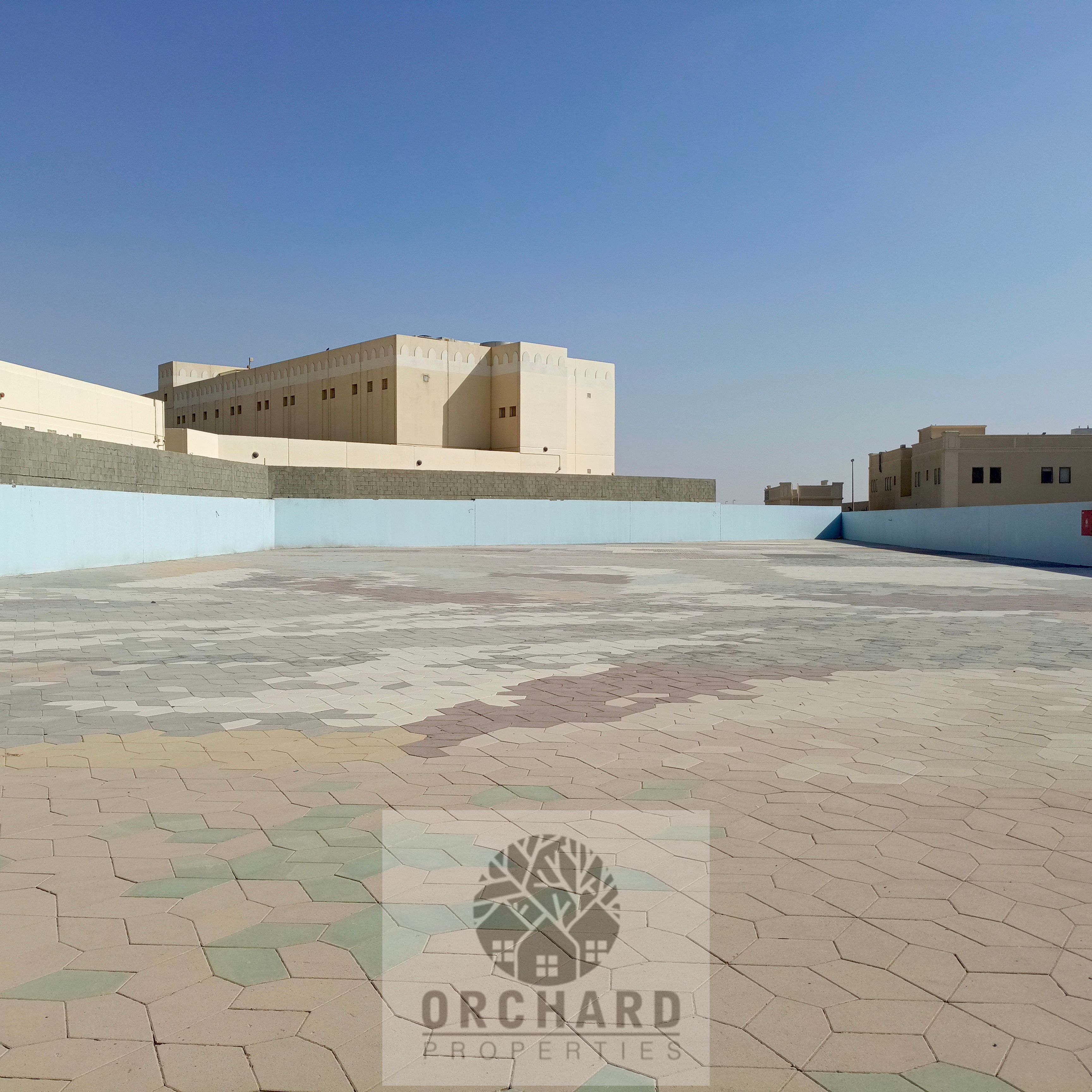 Open yard Ready to move prime location Emirates industrial area al sajaa rent 360k