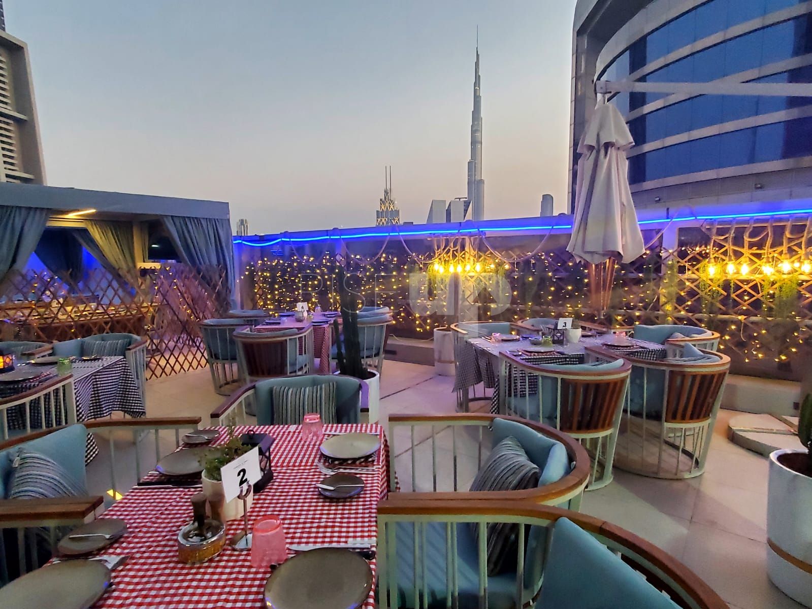 Prime Rooftop Restaurant Opportunity |No Key Money