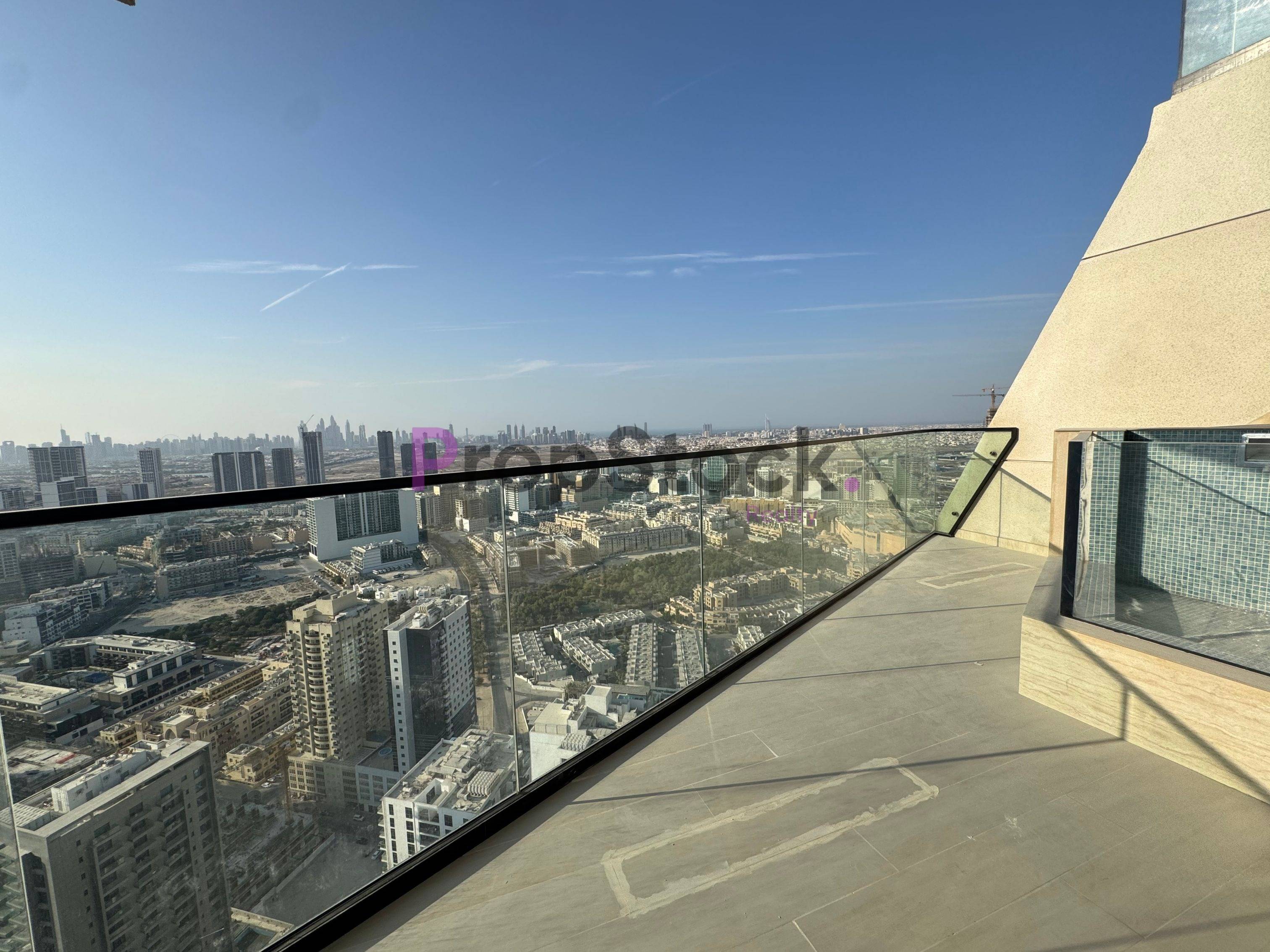 Highest floor | Best View | Below Market