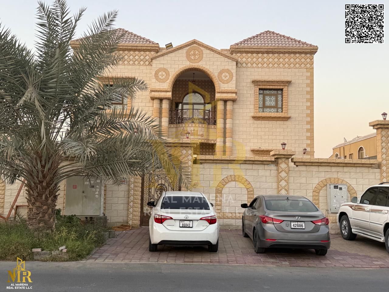 Villa near Sheikh Ammar Road, 9000 sq. ft, 9 master bedrooms with modern design, bargain price including electricity, water, and ACs. Excellent opport