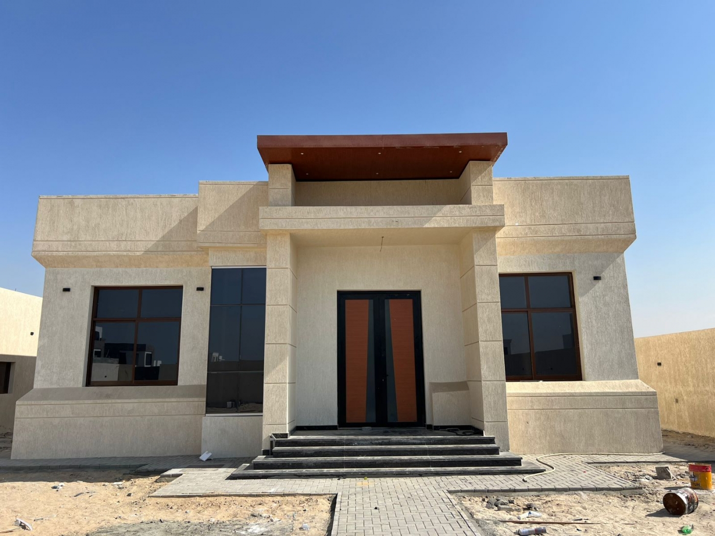 BRAND NEW 3-BR VILLA FOR RENT | MAID ROOM