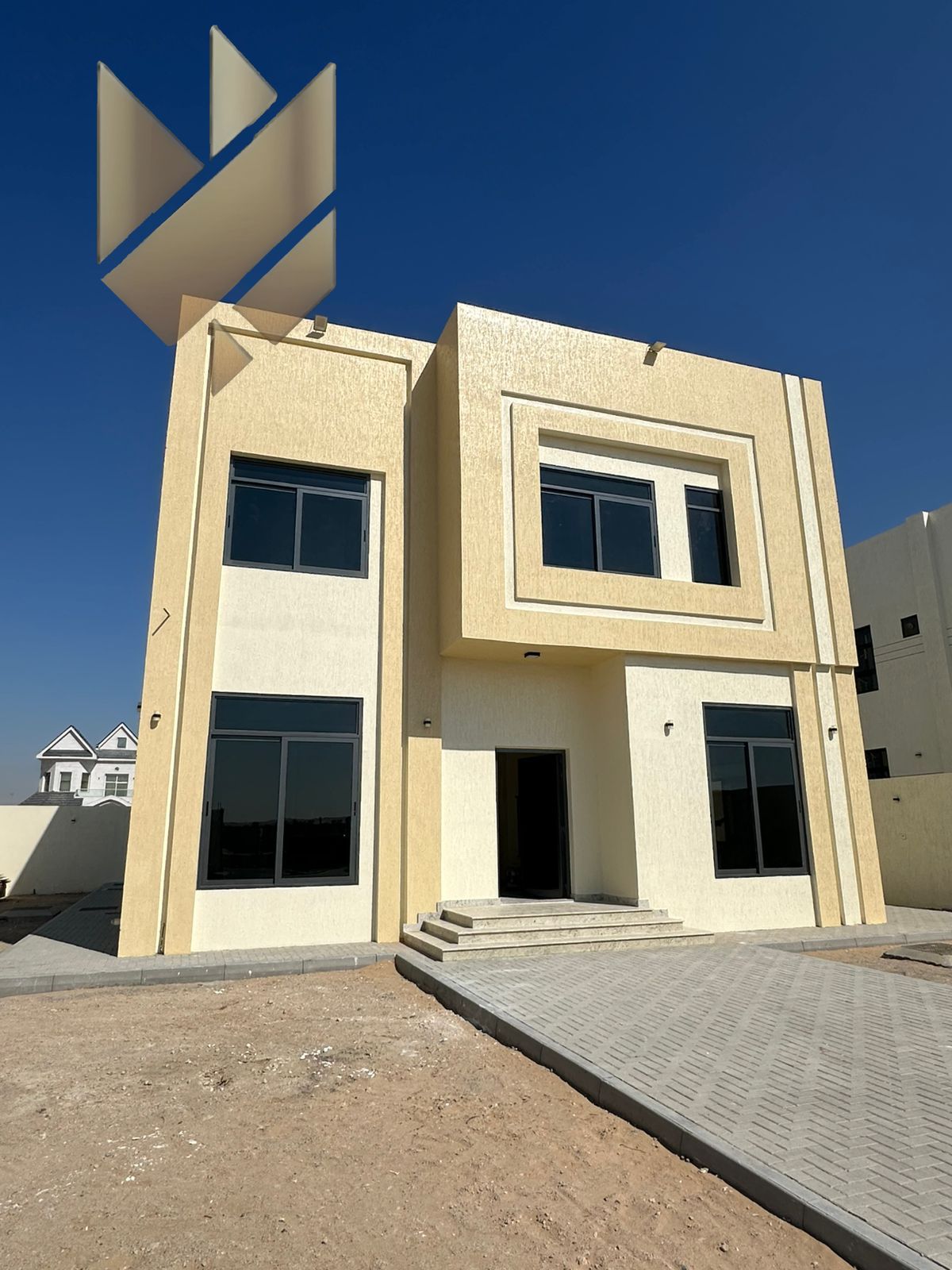 Elegant Architectural Design – Premium Details – Maid’s Room – Driver’s Room – Large Courtyard