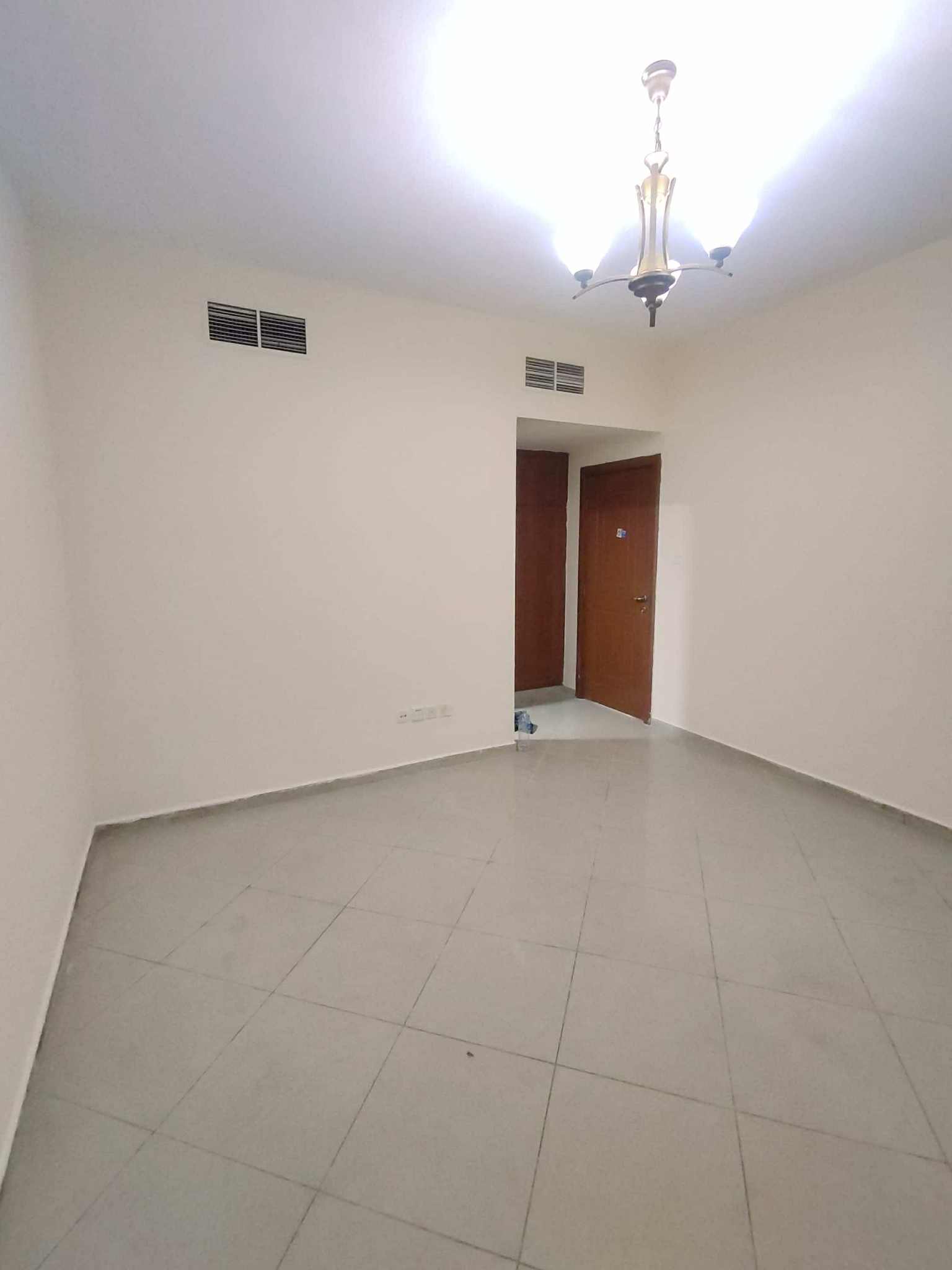 SPECIOUS 1 B/R HALL AVALIABLE FOR RENT WITH PARKING FREE +2 BATHROOMS IN AL NAHDA SHARJH OPP SAHARA MALL