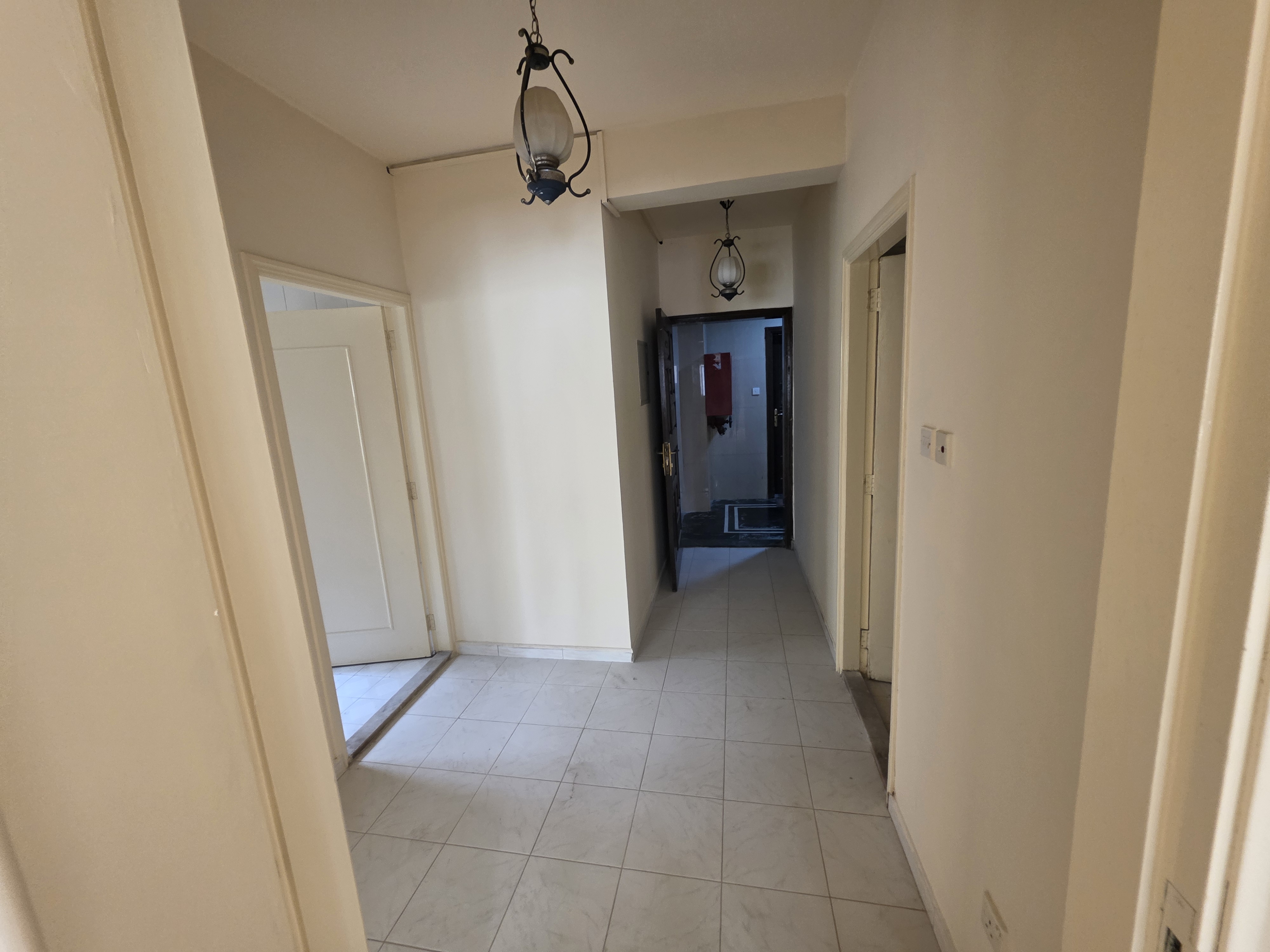 No cash deposit// spacious 1bhk with close hall// open view and near to DIB and clock tower