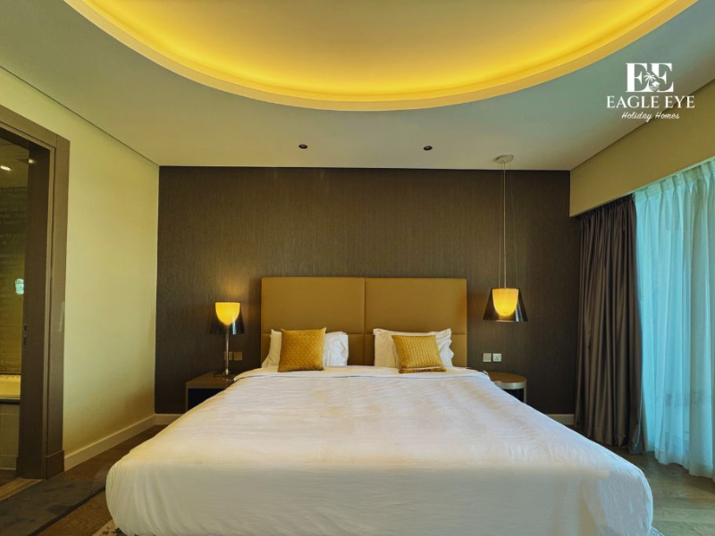 1BR Weekly Rental - Damac Paramount Tower D - Sleeps 4 - City
