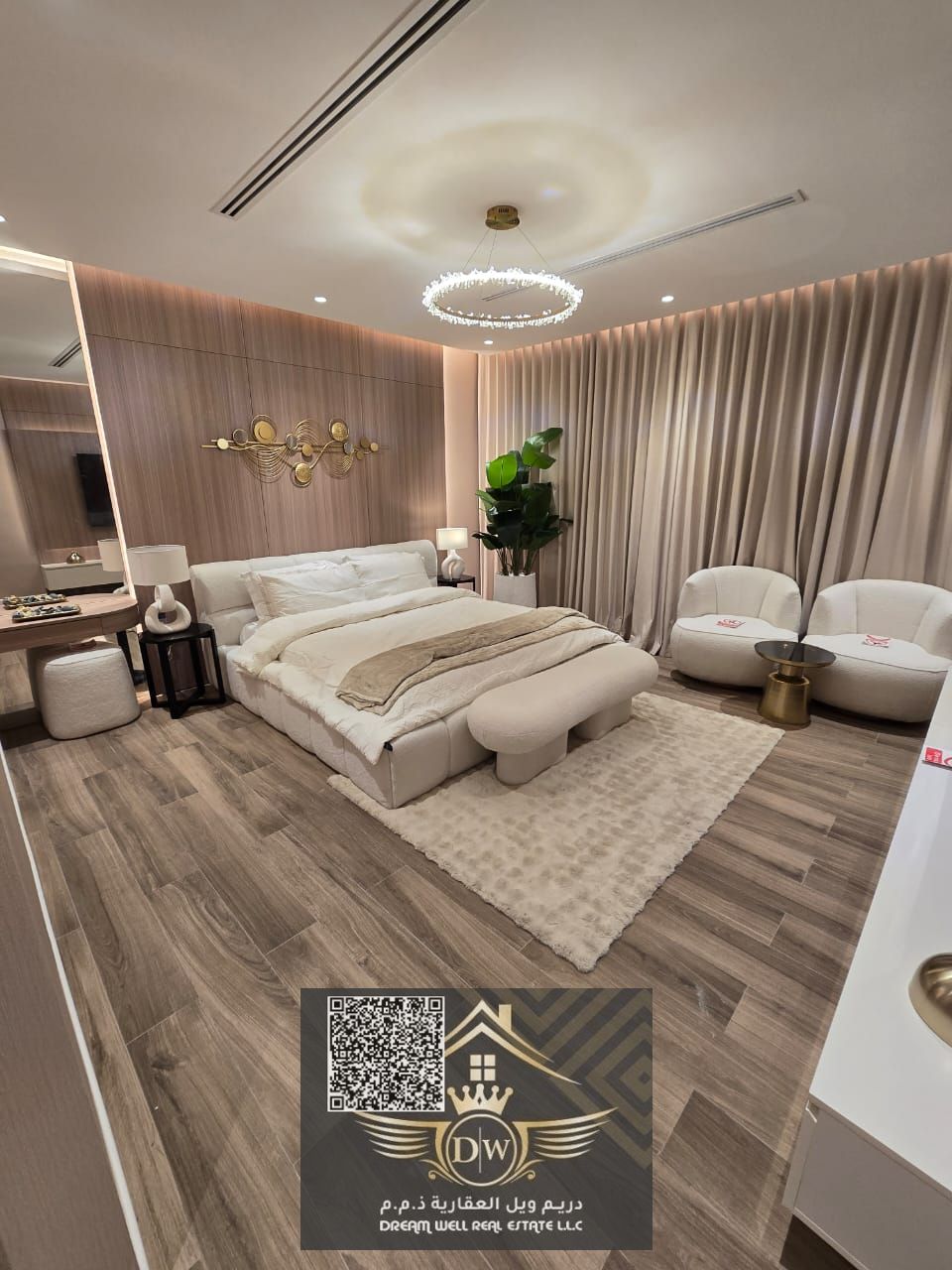 One bedroom available on easy installments luxury lifestyle and Beautifull community with parking