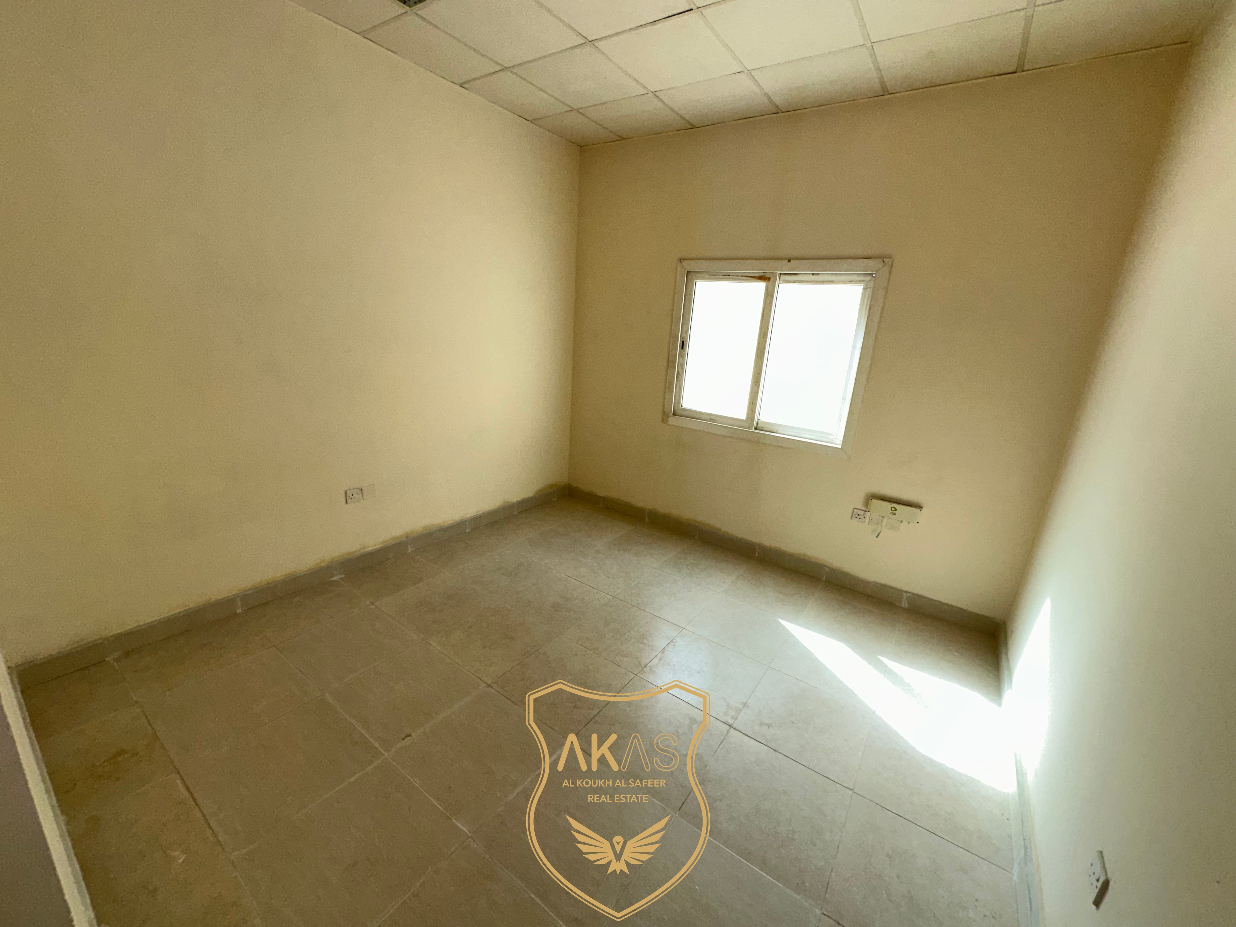 Spacious Studio Apartment with Separate Kitchen | Near Mosque & Shopping