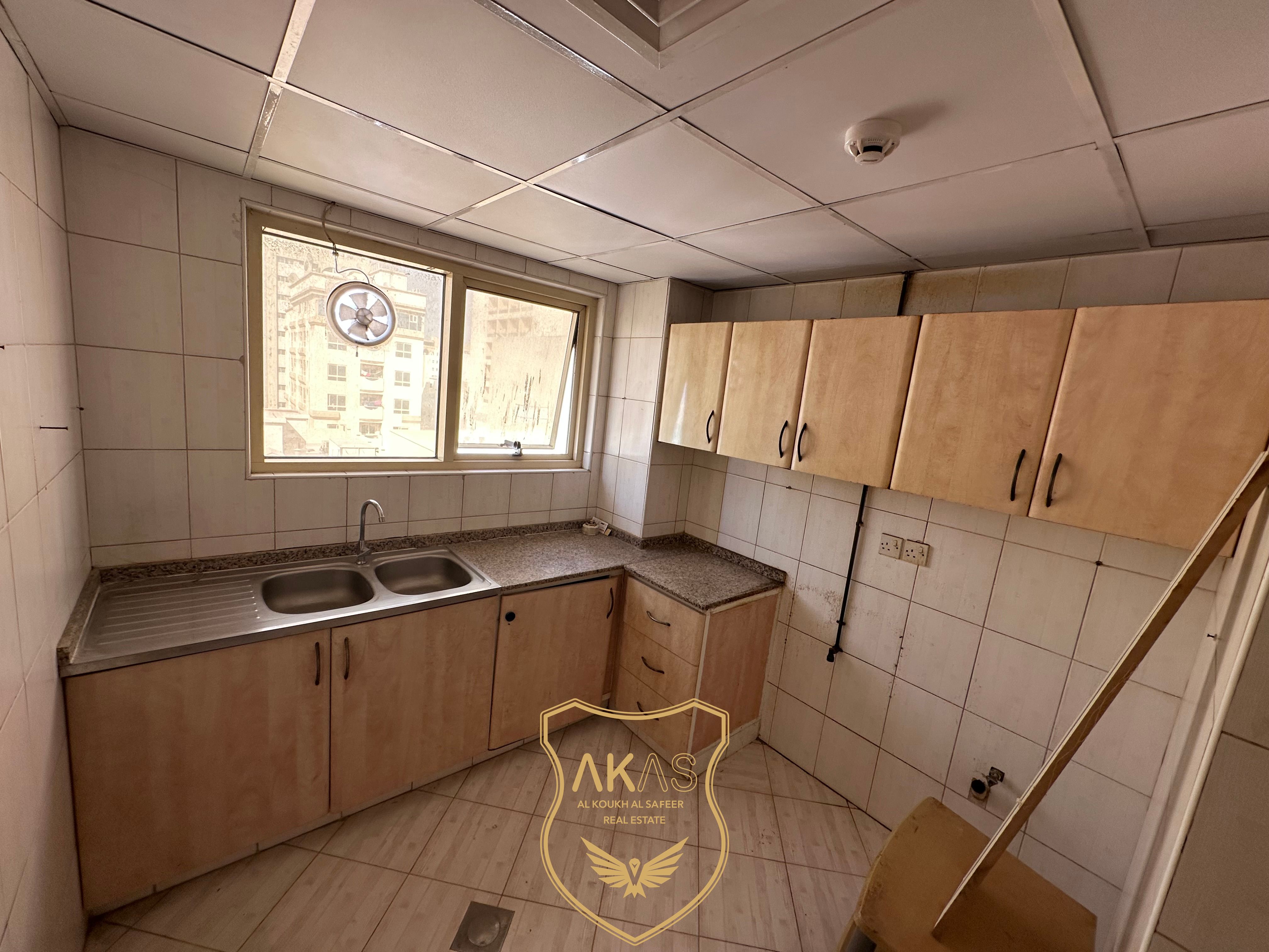 Spacious 1BHK | Large Layout | Central AC & Gas | Prime Location