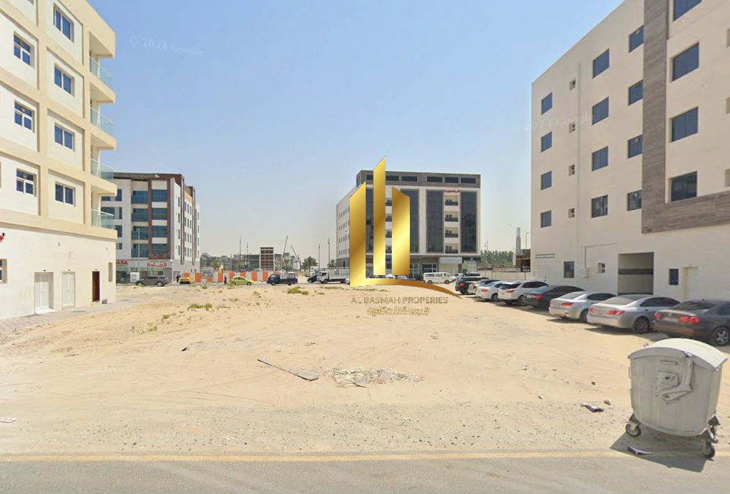 Land for sale in Al Falah area, Sharjah Area: 4,000 sq ft