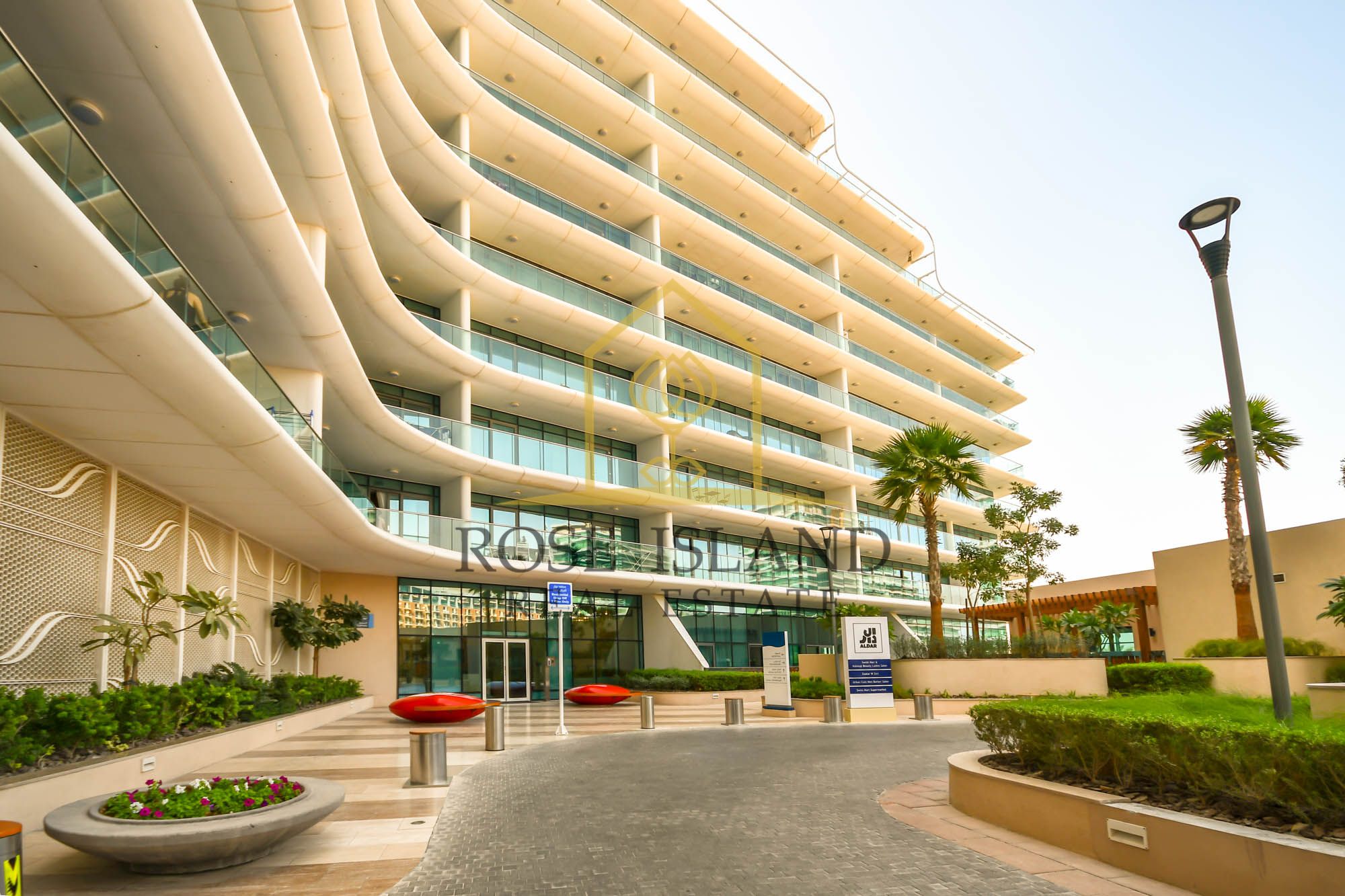 Magnificent Unit|High Floor| Sea View|Invest Now