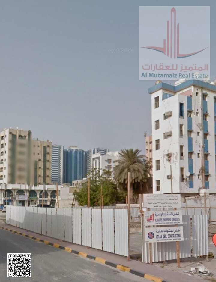 For sale in Ajman, a plot of land in Al Nakheel 2 area, measuring 3230 sq ft, permit for ground floor + 2 floors, convertible to residential/commerci