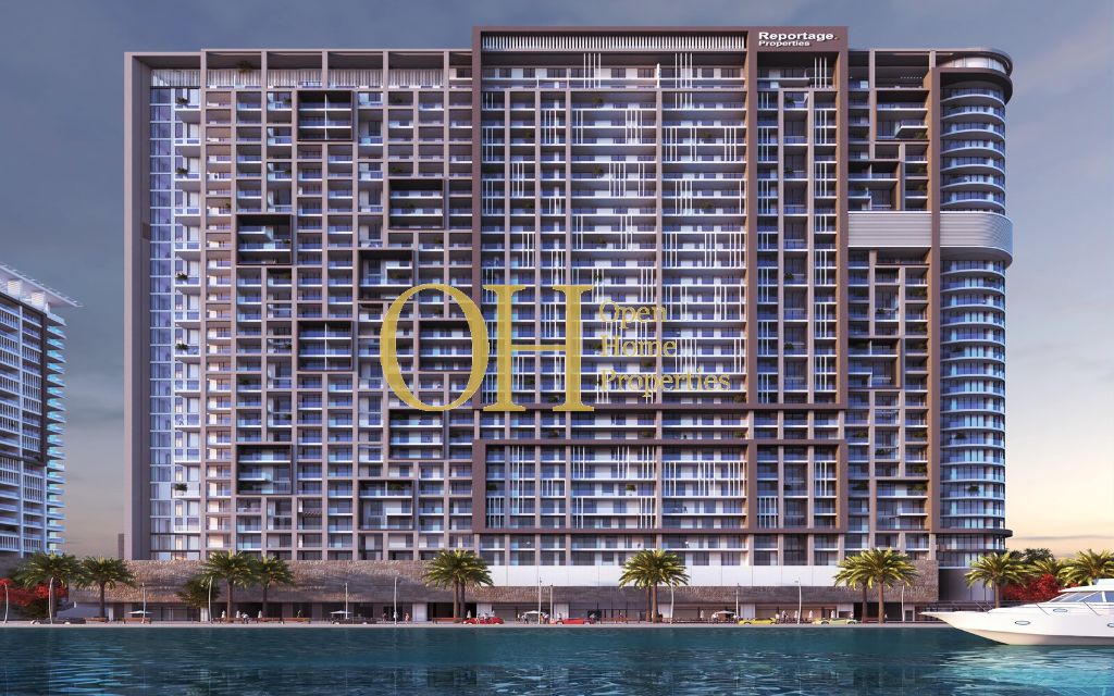 Fully Furnished | Captivating Canal View | Waterfront Living