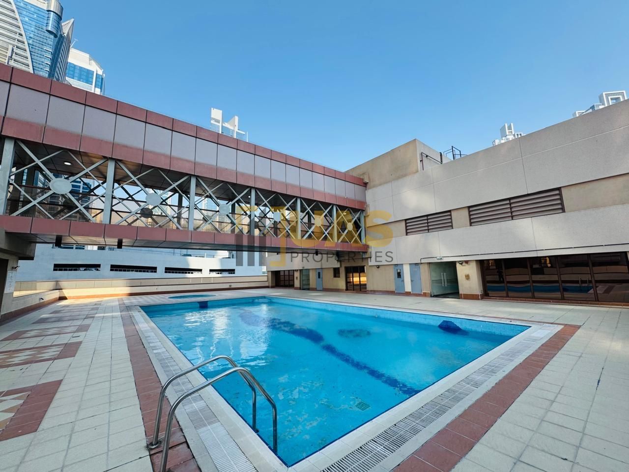 Close to the metro 3bhk with gym and pool Pets allowed