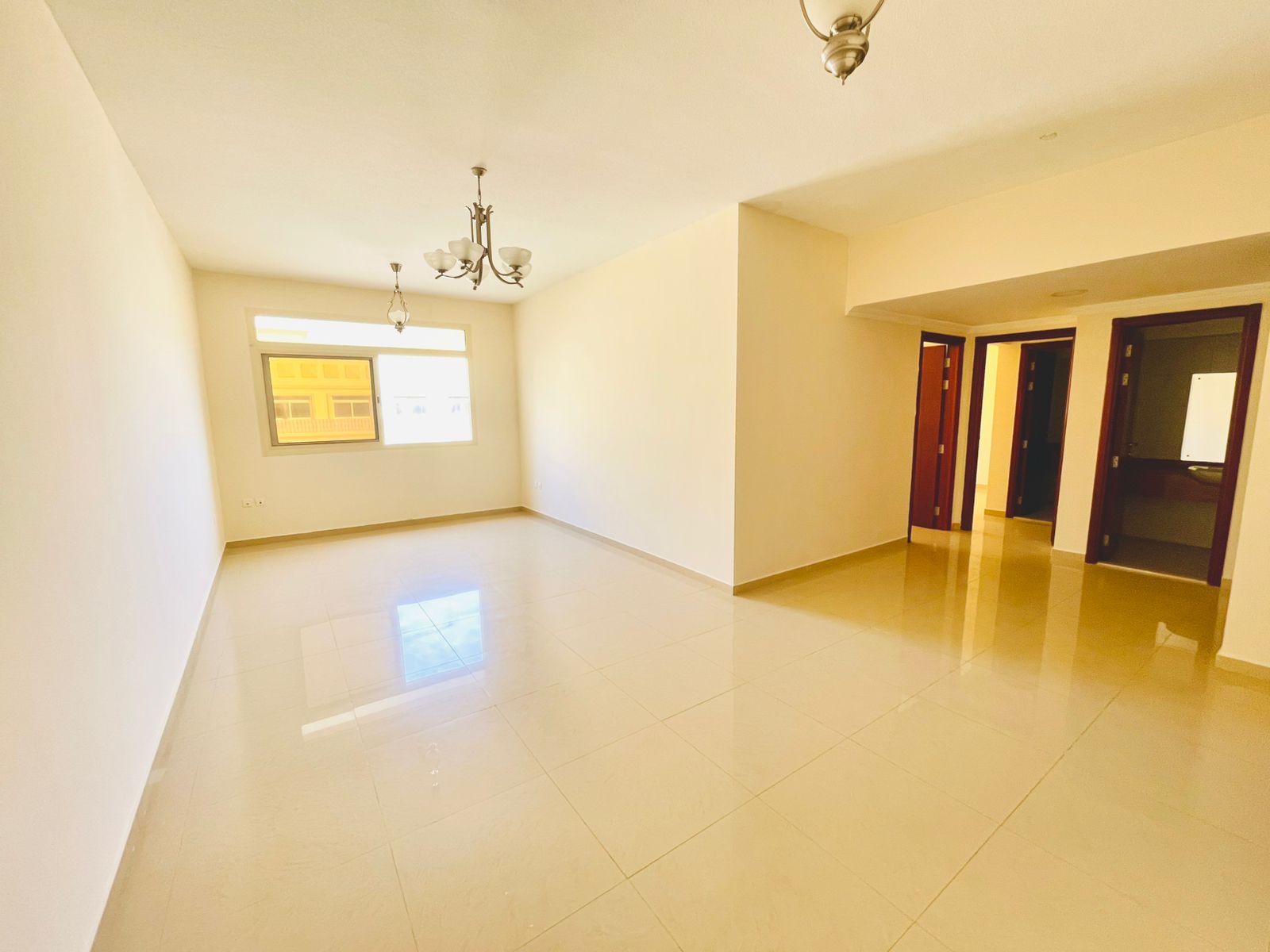 Lavish 2BHK with GYM and 1 parking free