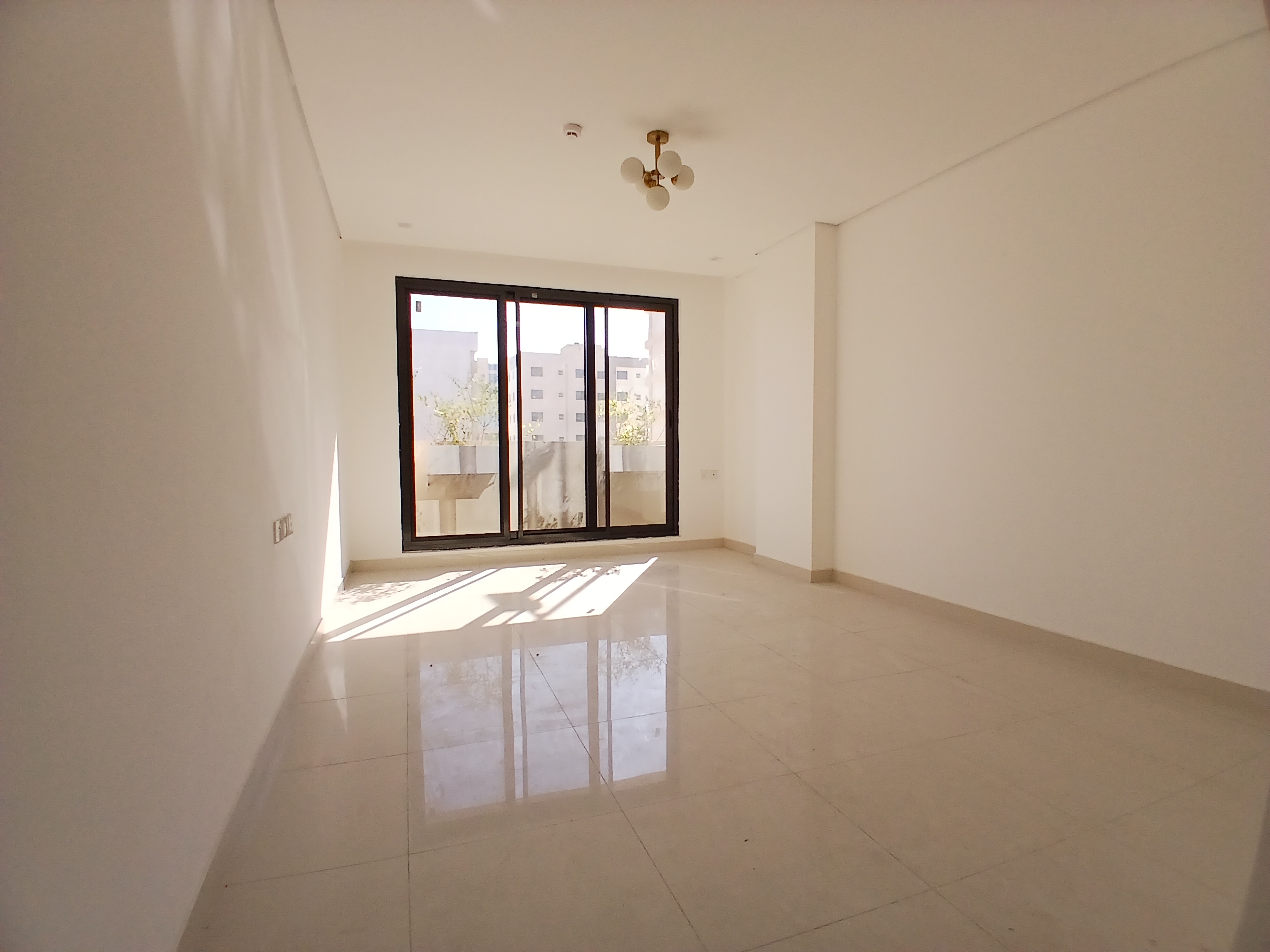 Brand new!!_very big size ¡¡_very specious 1_BR appartment 2 bathroom balcony on road building al jada