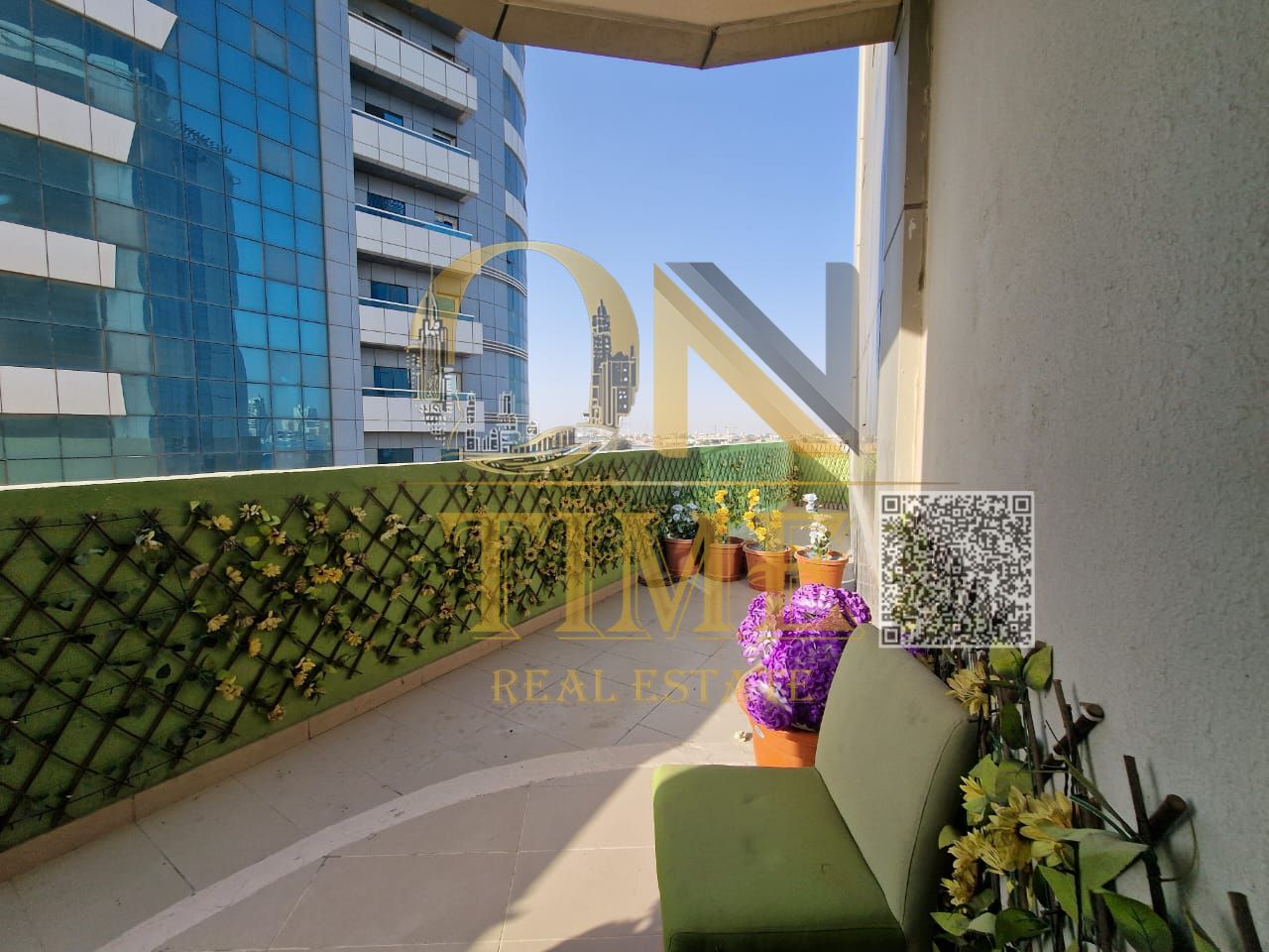 luxury apartment| large size| prime location| gym| pool| parking| bils included