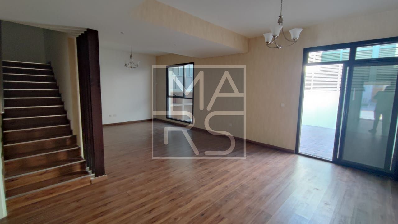 3 bedrooms for rent in Nasma Townhouse, 2850 sq ft, price 105,000 QAR, 4 installments, all services included, very suitable for children's comfort