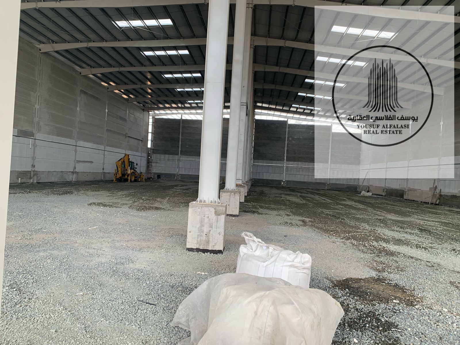 Warehouse for Rent: 95,000 sq ft in Umm Al Quwain