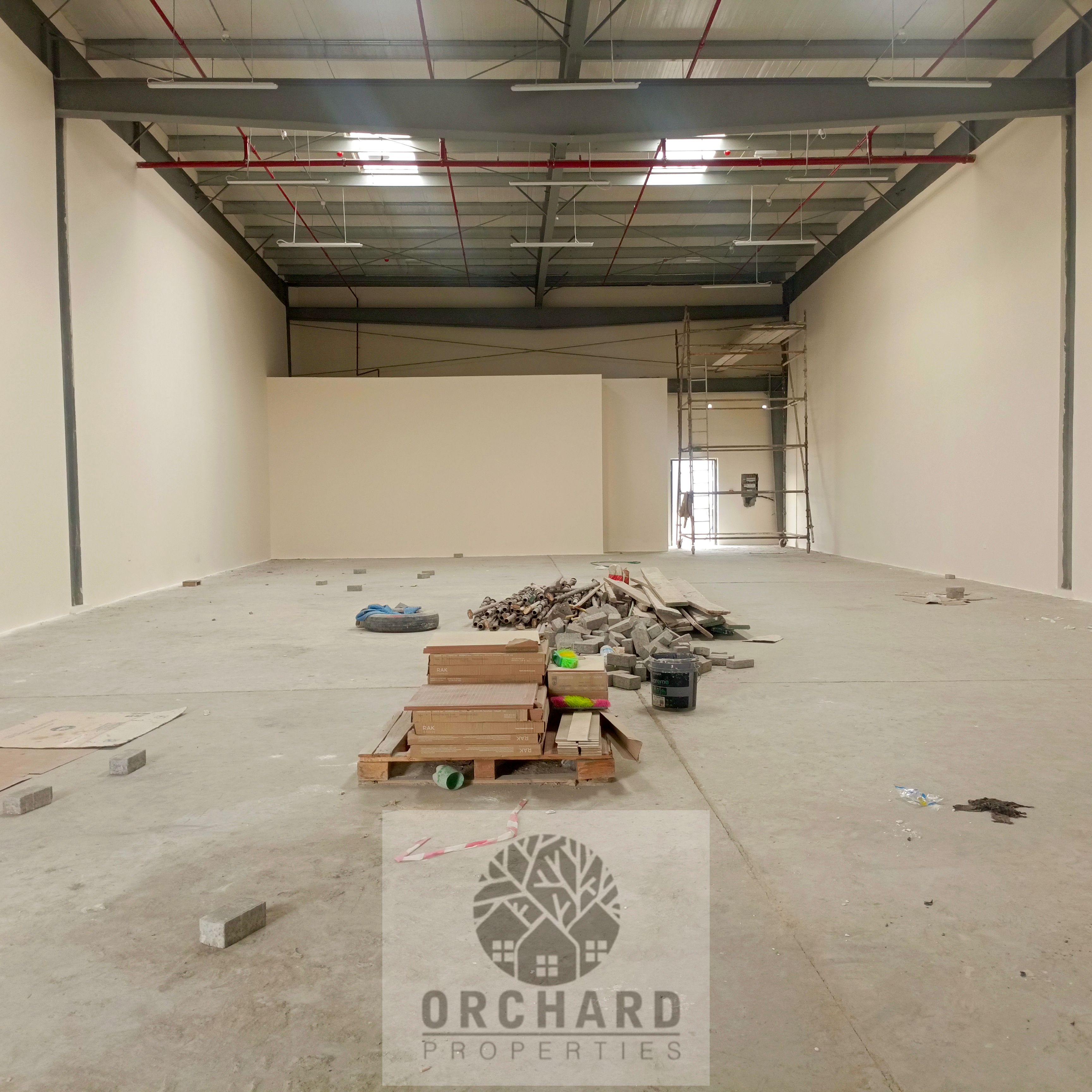 Prime location brand new ready to move warehouse rent 160k