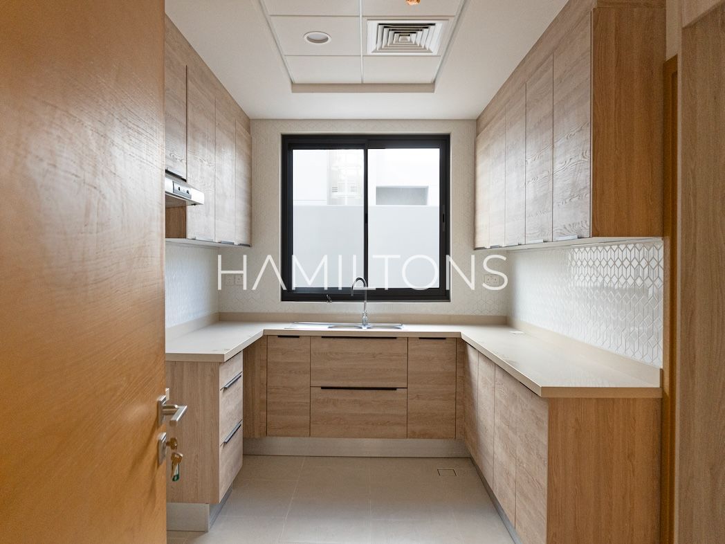 Stunning Villa in Premium Community | Resale Listing