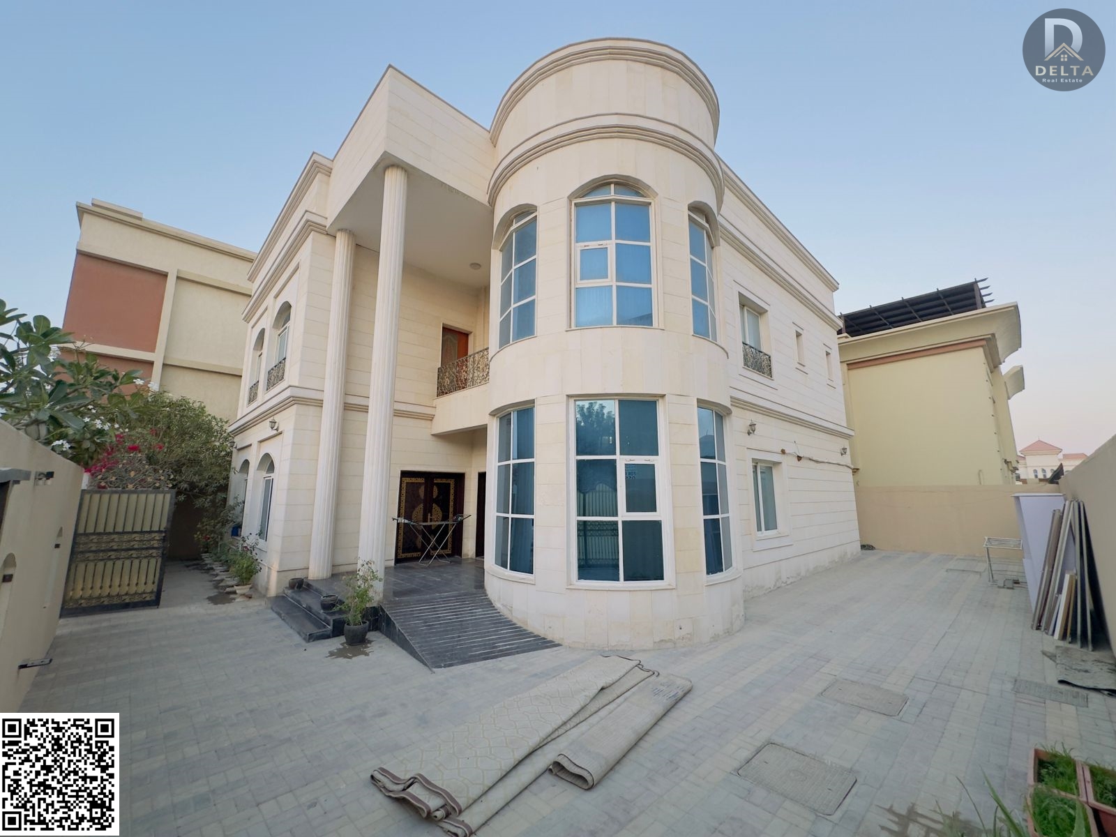 Villa for rent in Rawda 1, 5 bedrooms, spacious 5000 sq ft. . . fully furnished, in a prime location close to all amenities