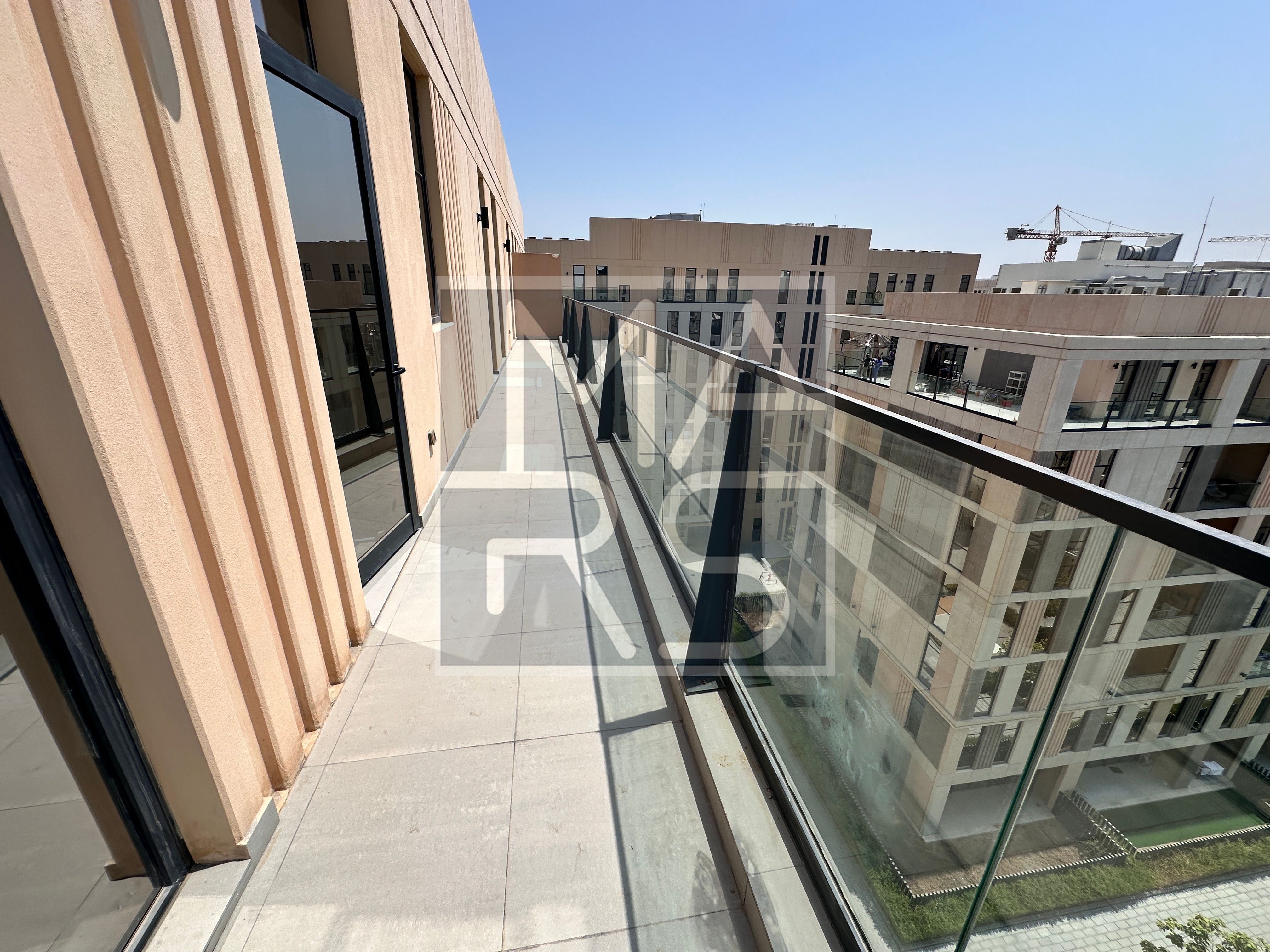 2bedroom apartment for sale in al mamsha 1.3m