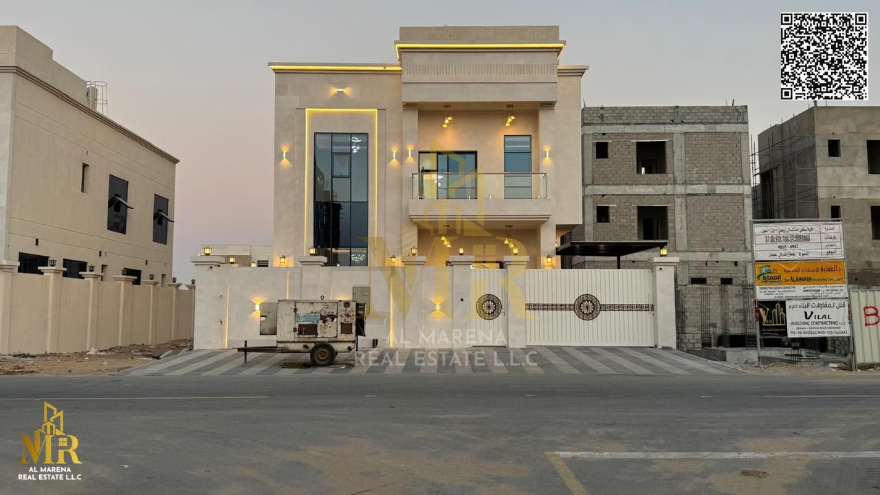 Villa in a prime location next to the mosque, 2 floors plus roof, 5 master bedrooms, majlis and living room, all-inclusive price, ready to move in.